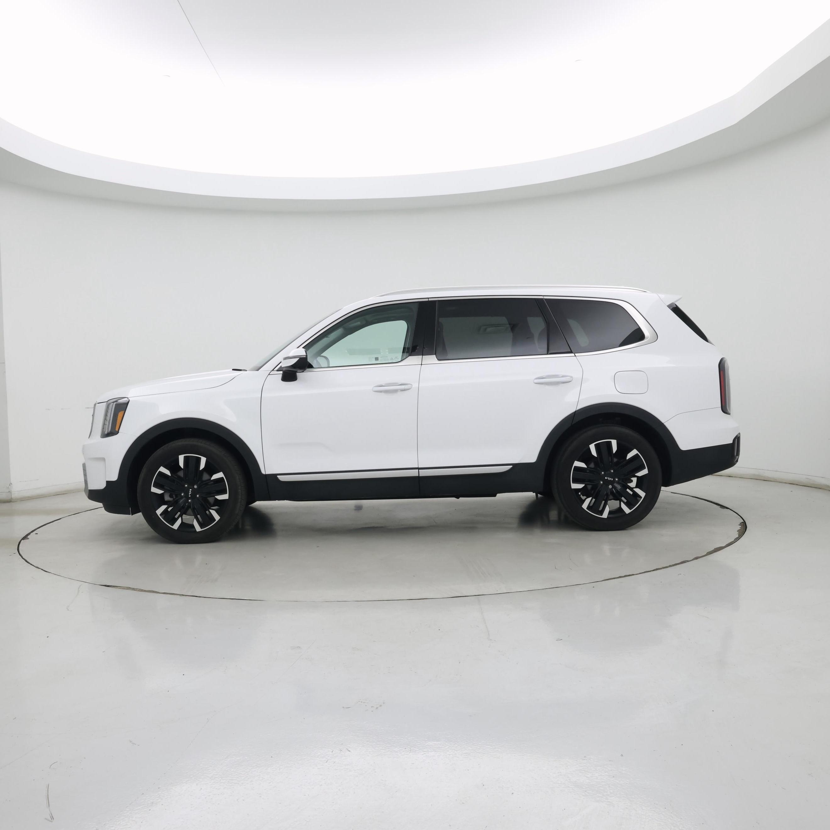 Thumbnail: 2024 Kia Telluride - 3