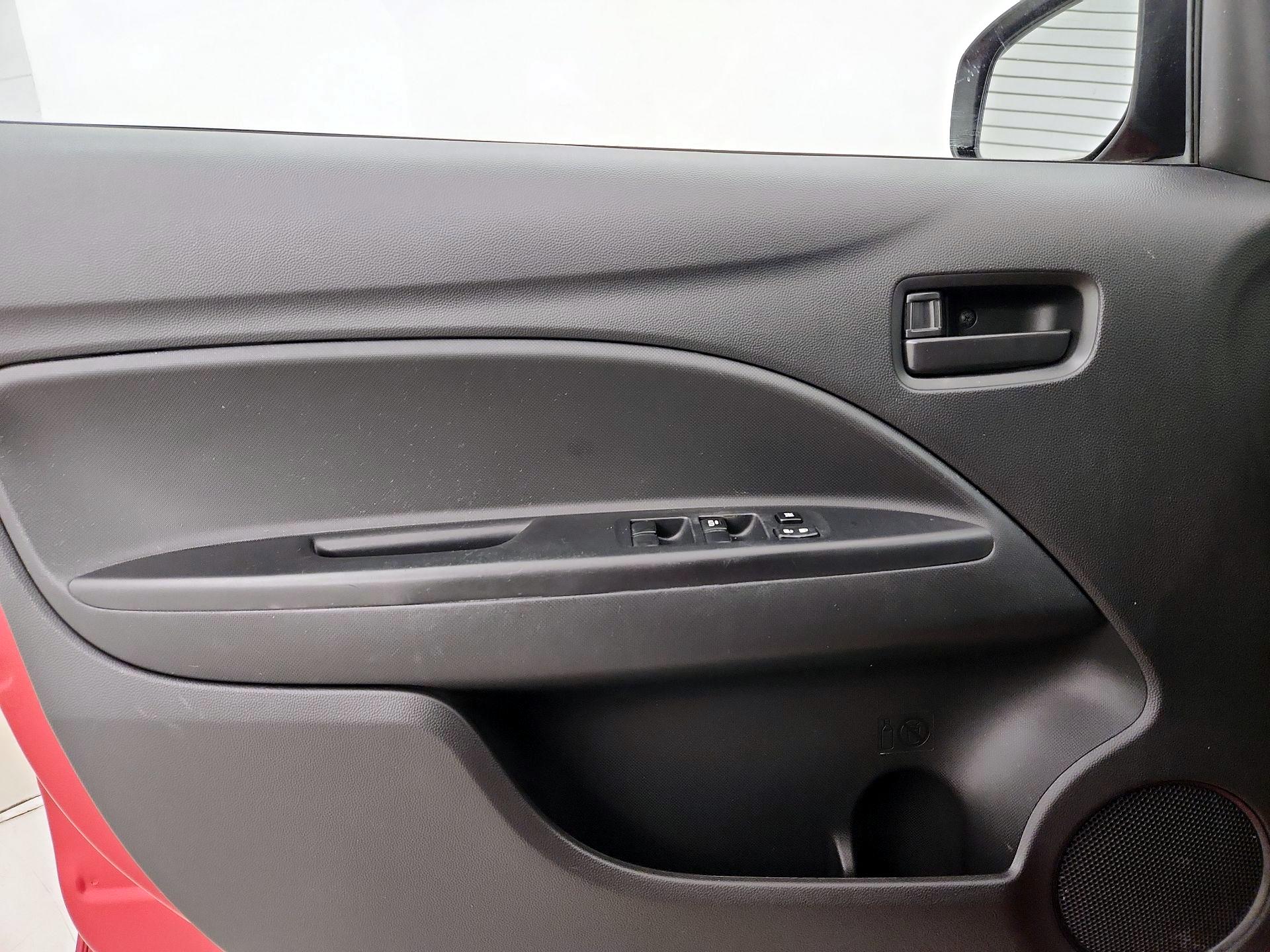 Thumbnail: 2017 Mitsubishi Mirage - 12