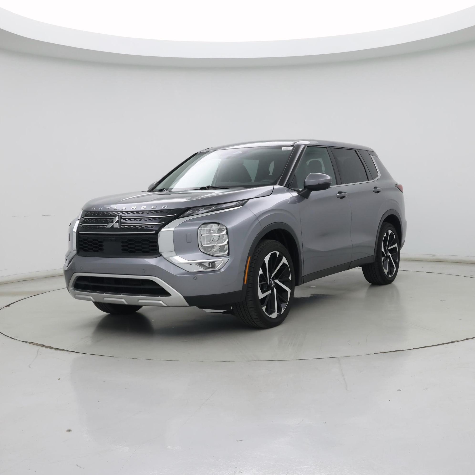 Thumbnail: 2023 Mitsubishi Outlander - 4