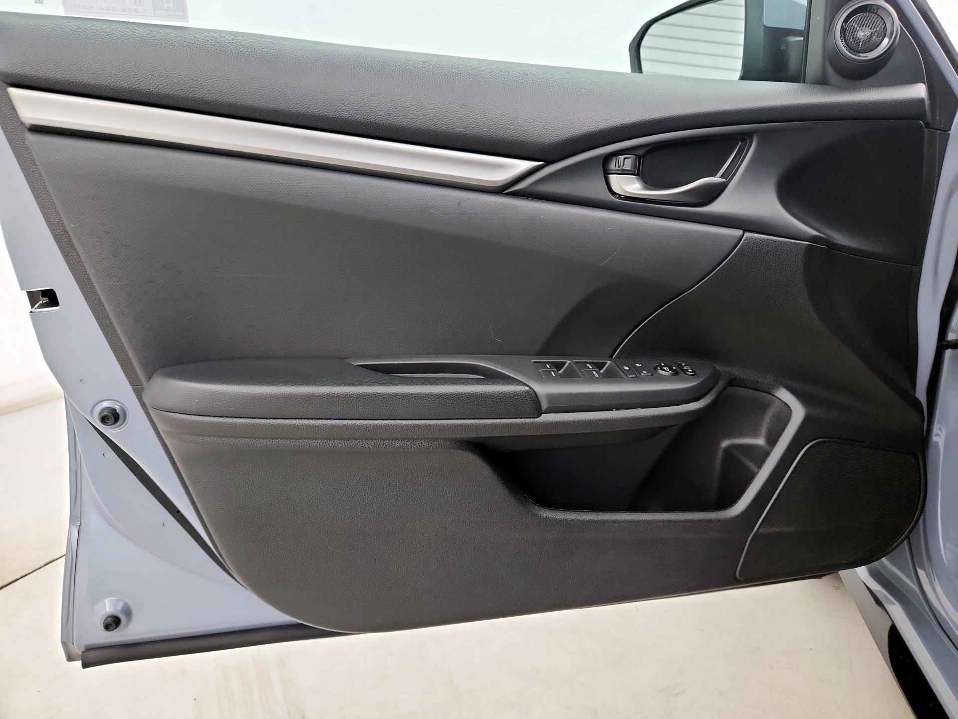 Thumbnail: 2020 Honda Civic - 12