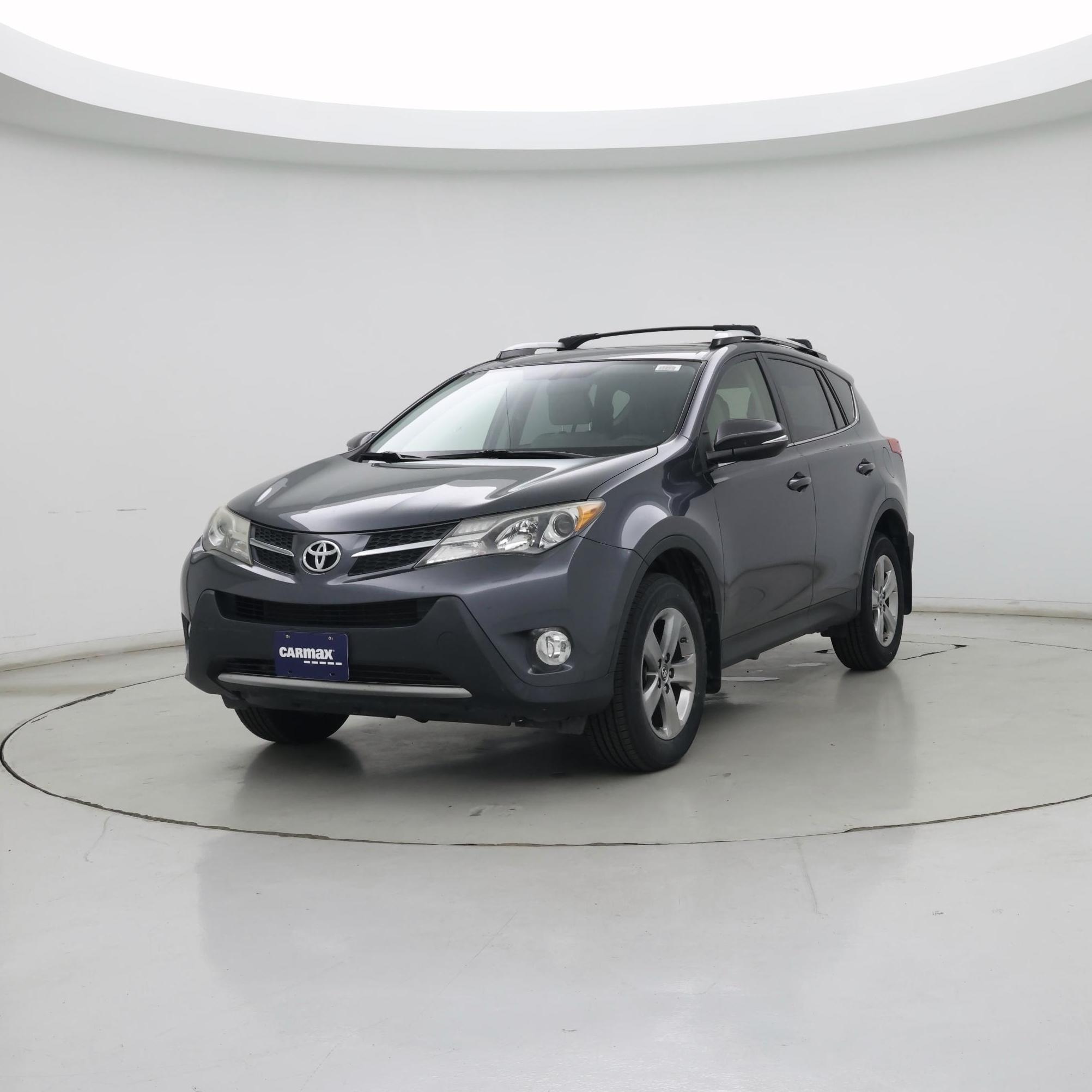 Thumbnail: 2015 Toyota RAV4 - 4