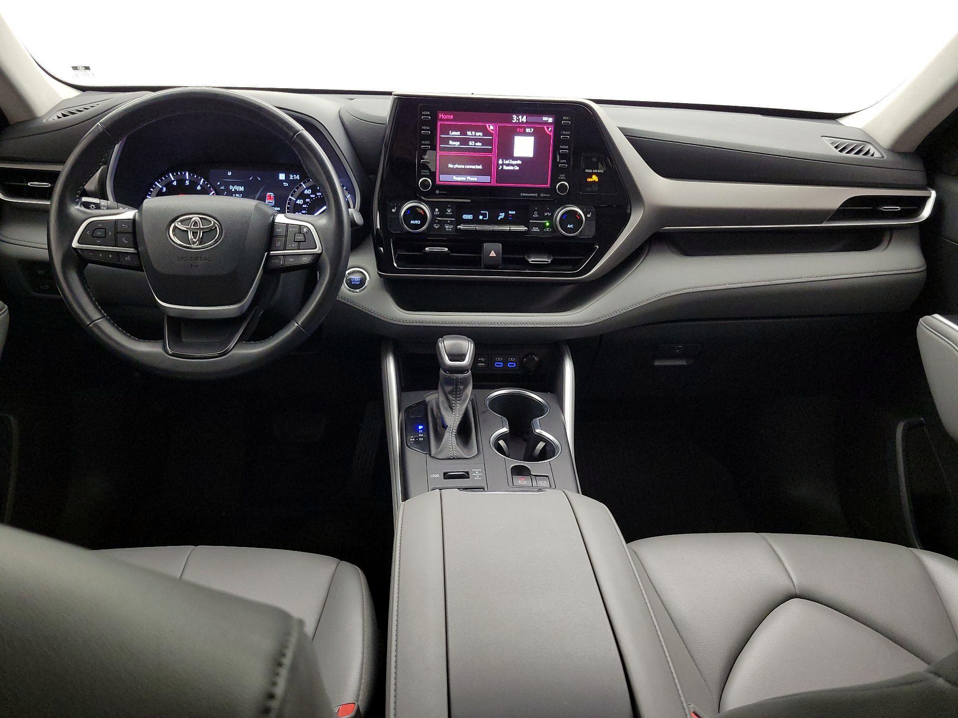 Thumbnail: 2022 Toyota Highlander - 9