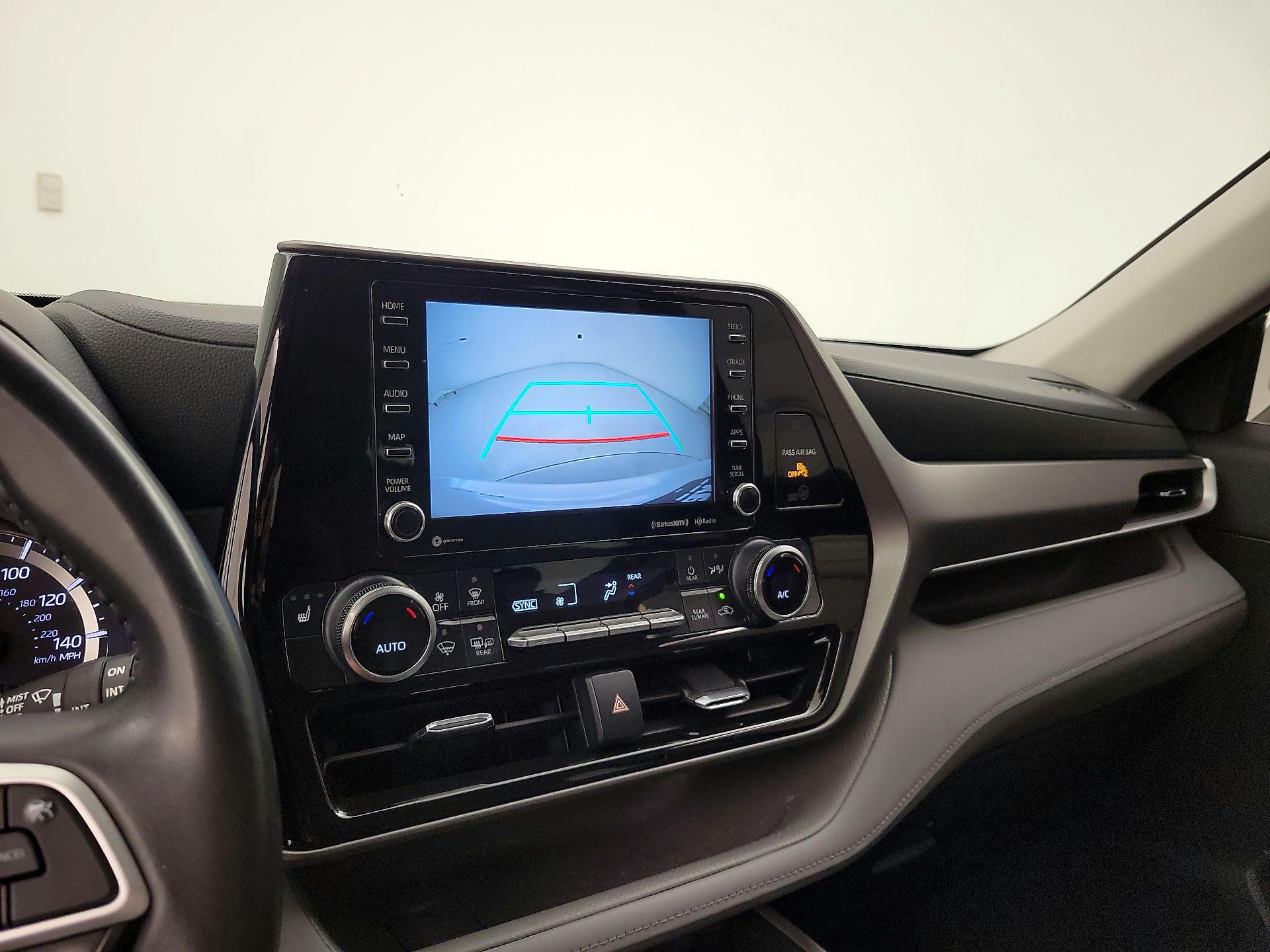 Thumbnail: 2022 Toyota Highlander - 13