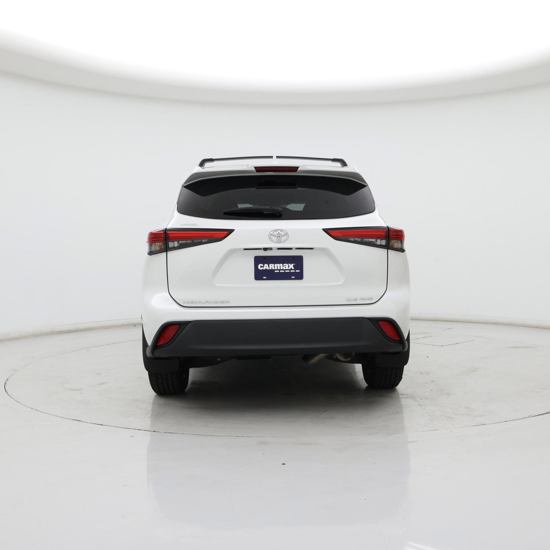 Thumbnail: 2022 Toyota Highlander - 6