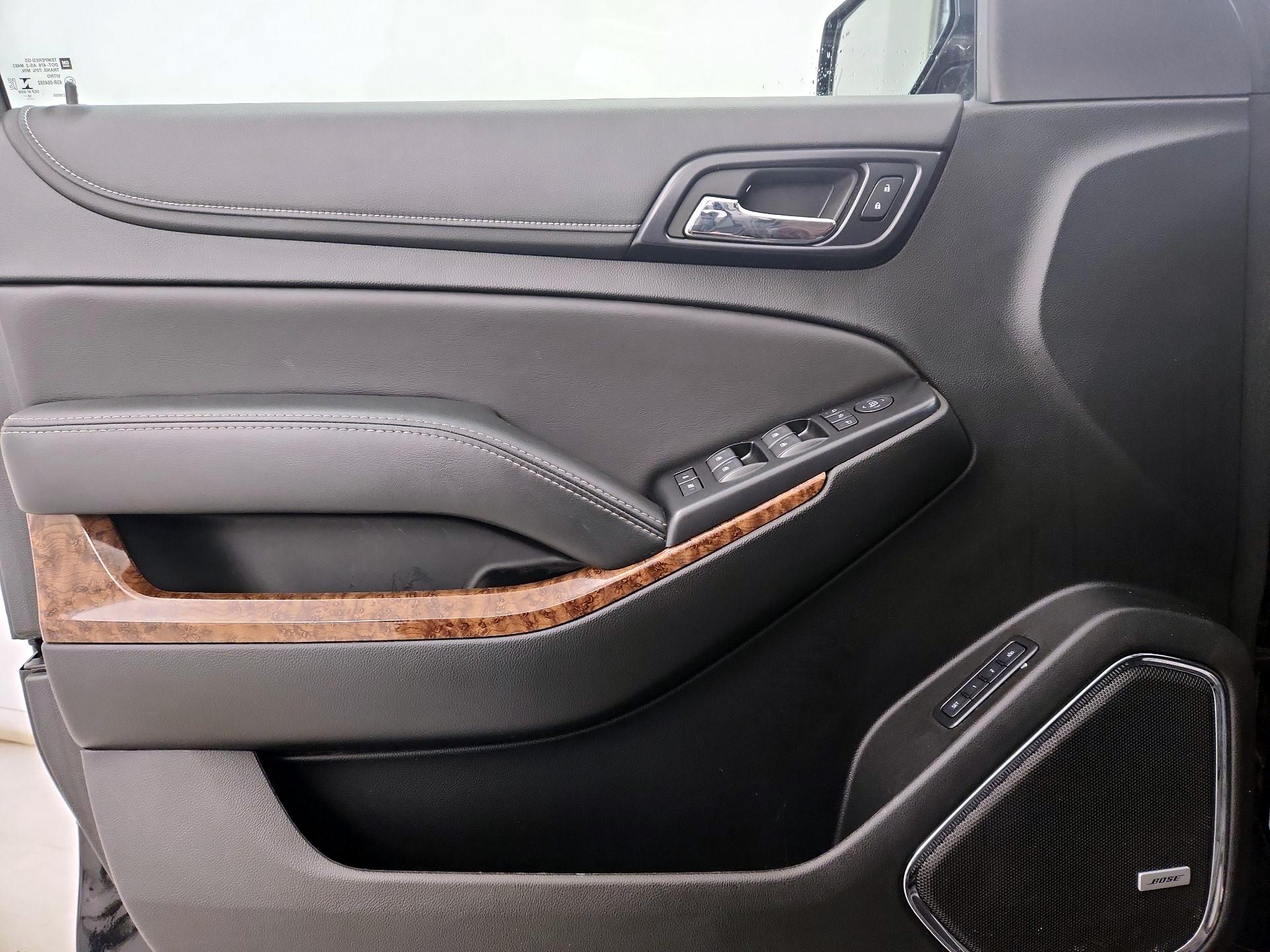 Thumbnail: 2019 Chevrolet Tahoe - 12