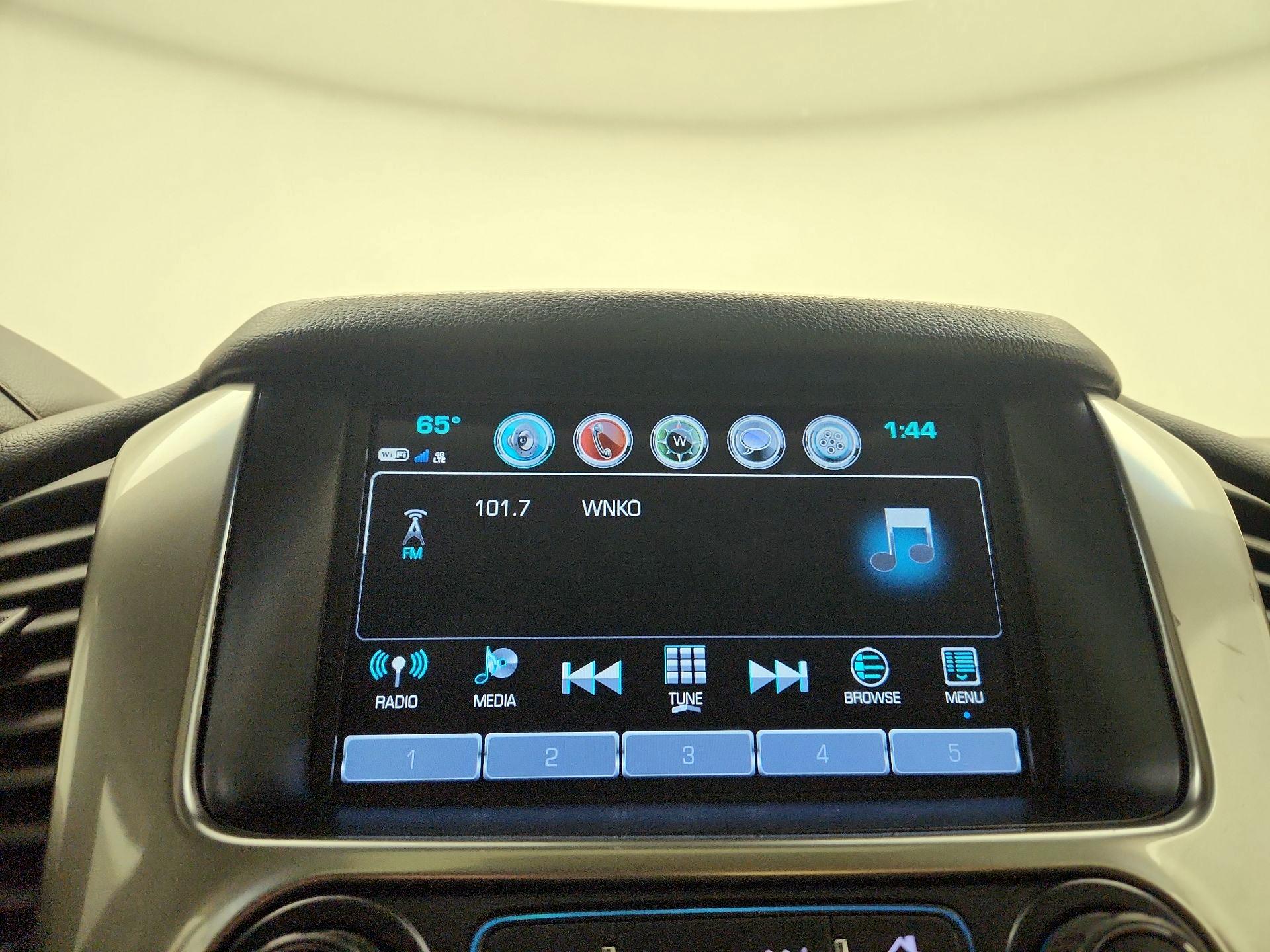 Thumbnail: 2019 Chevrolet Tahoe - 16