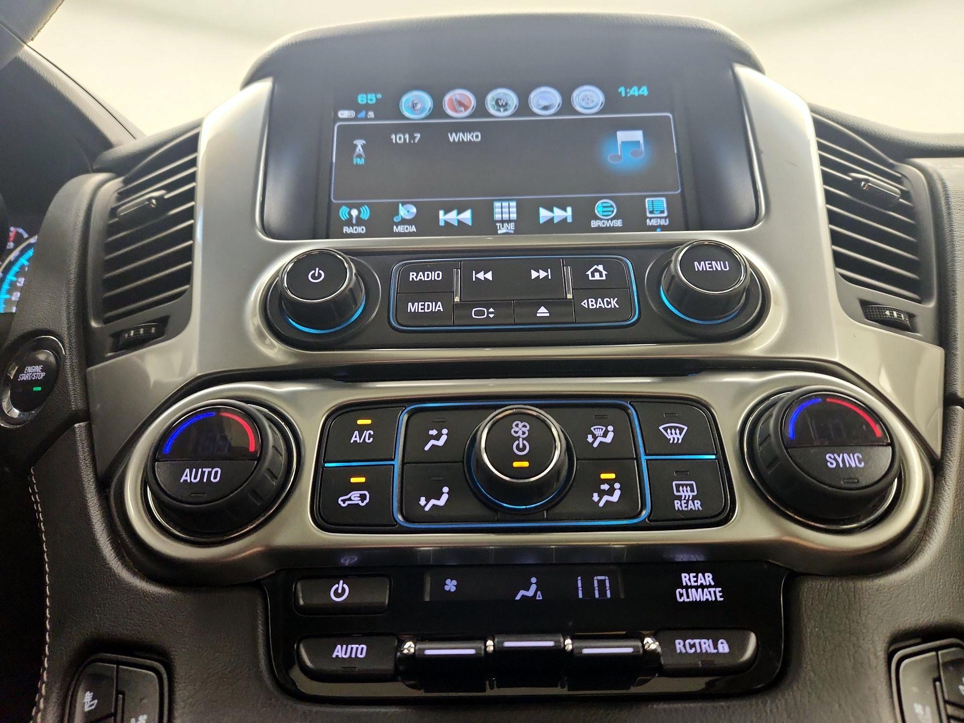 Thumbnail: 2019 Chevrolet Tahoe - 17