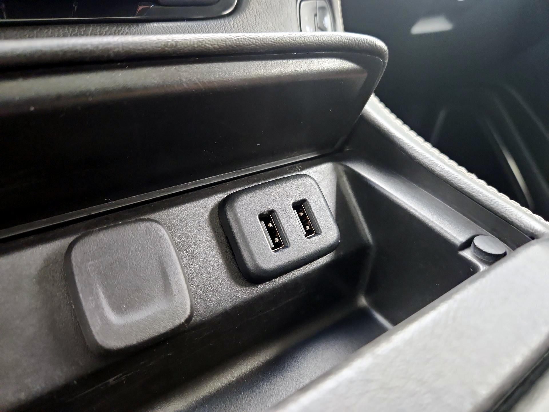 Thumbnail: 2019 Chevrolet Tahoe - 19