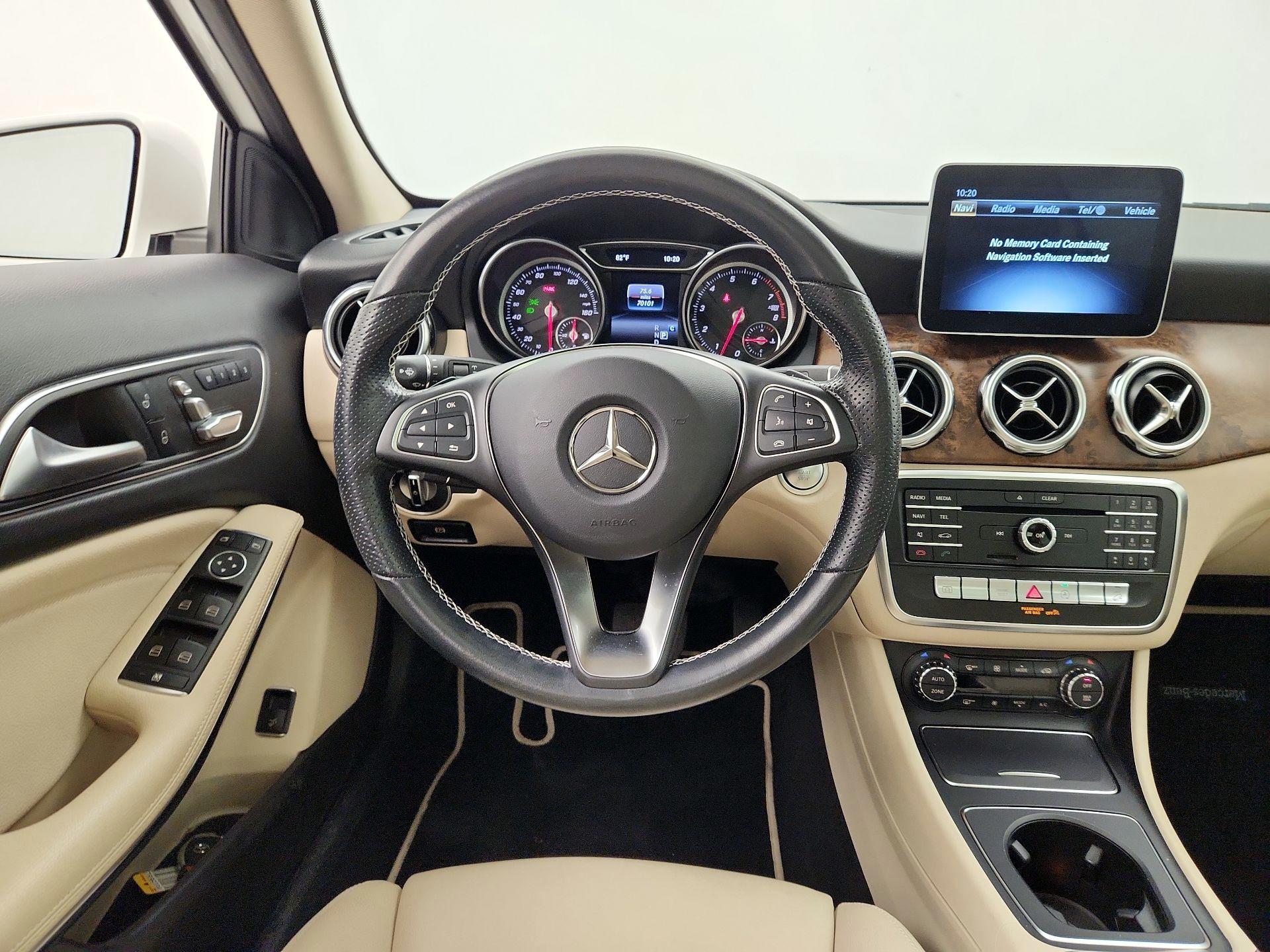 Thumbnail: 2019 Mercedes-Benz GLA - 10