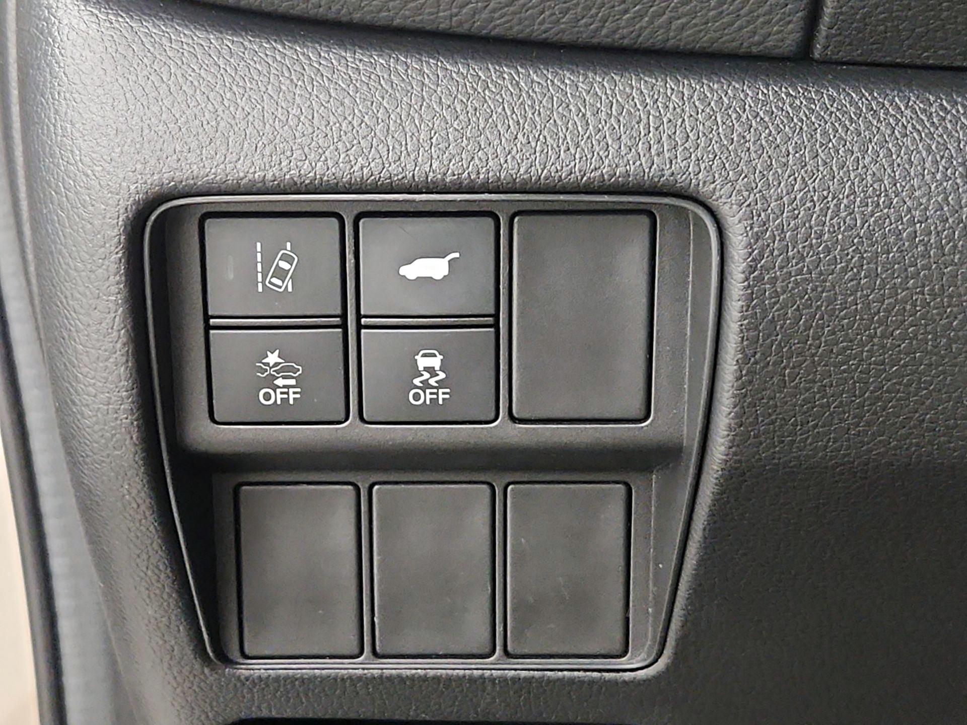 Thumbnail: 2017 Honda CR-V - 13