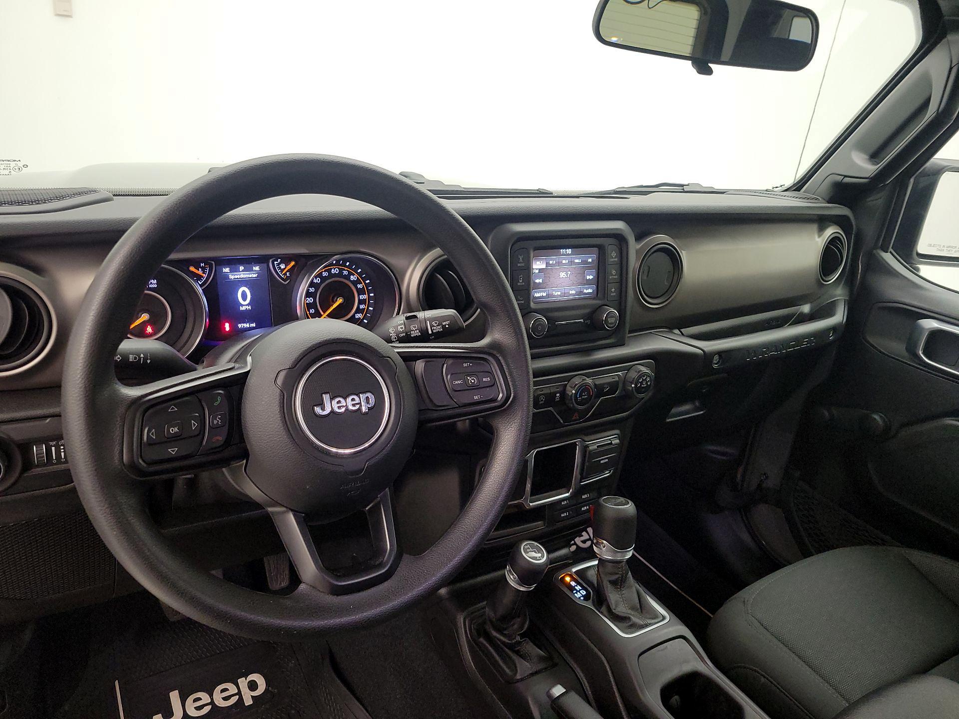 Thumbnail: 2020 Jeep Wrangler - 9