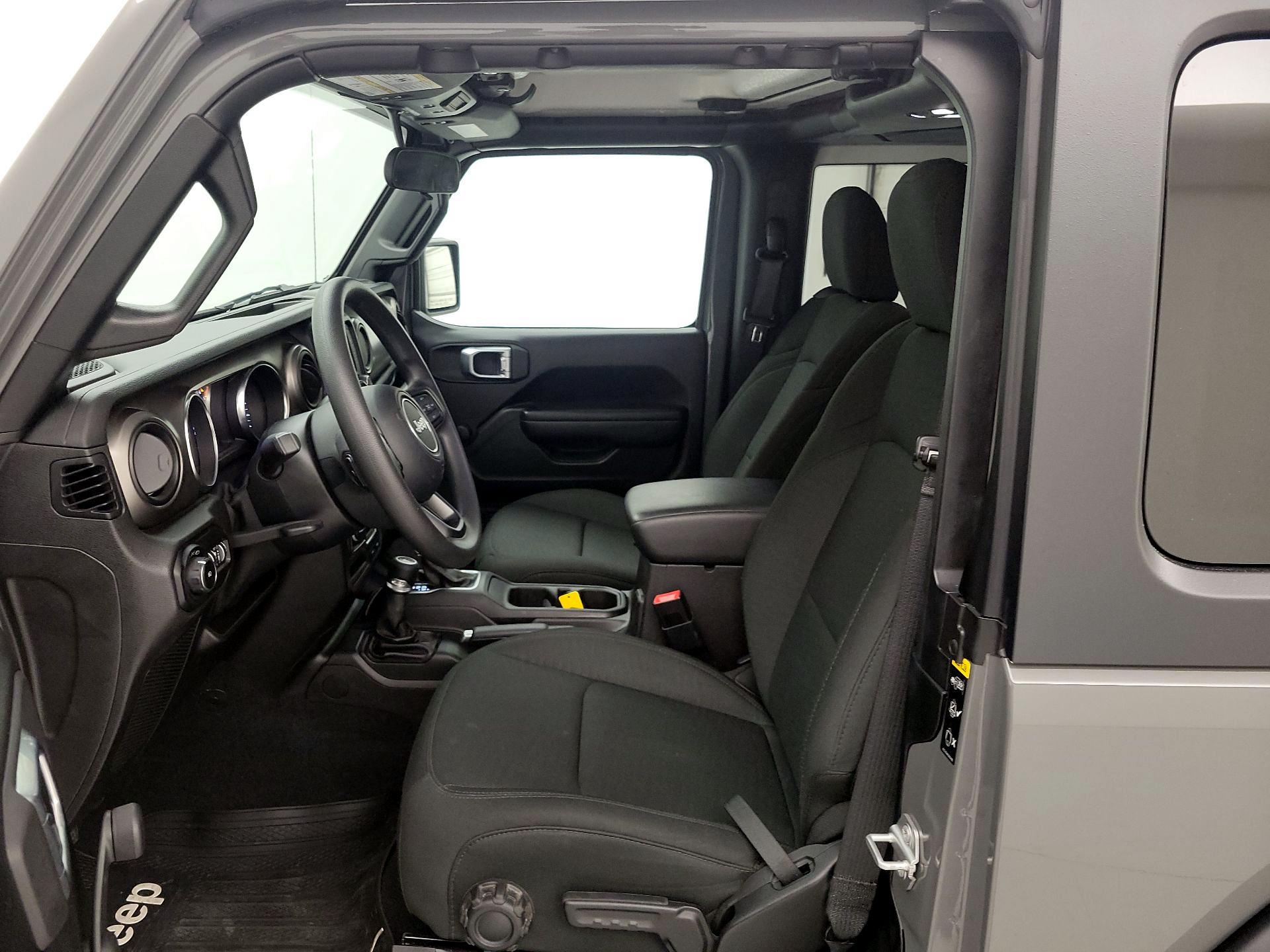 Thumbnail: 2020 Jeep Wrangler - 11