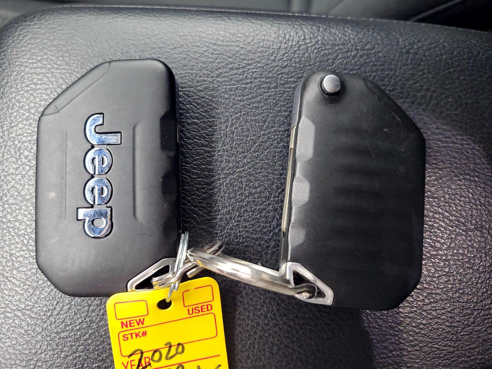 Thumbnail: 2020 Jeep Wrangler - 18
