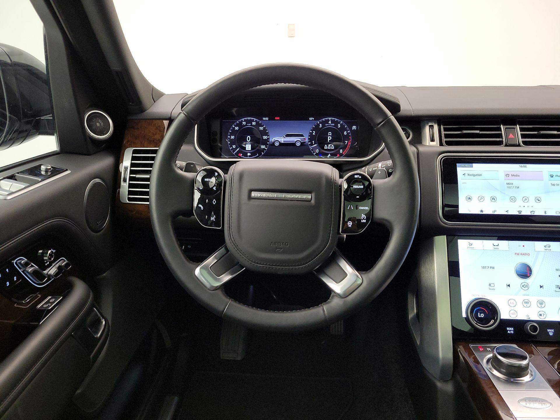 Thumbnail: 2020 Land Rover Range Rover - 10