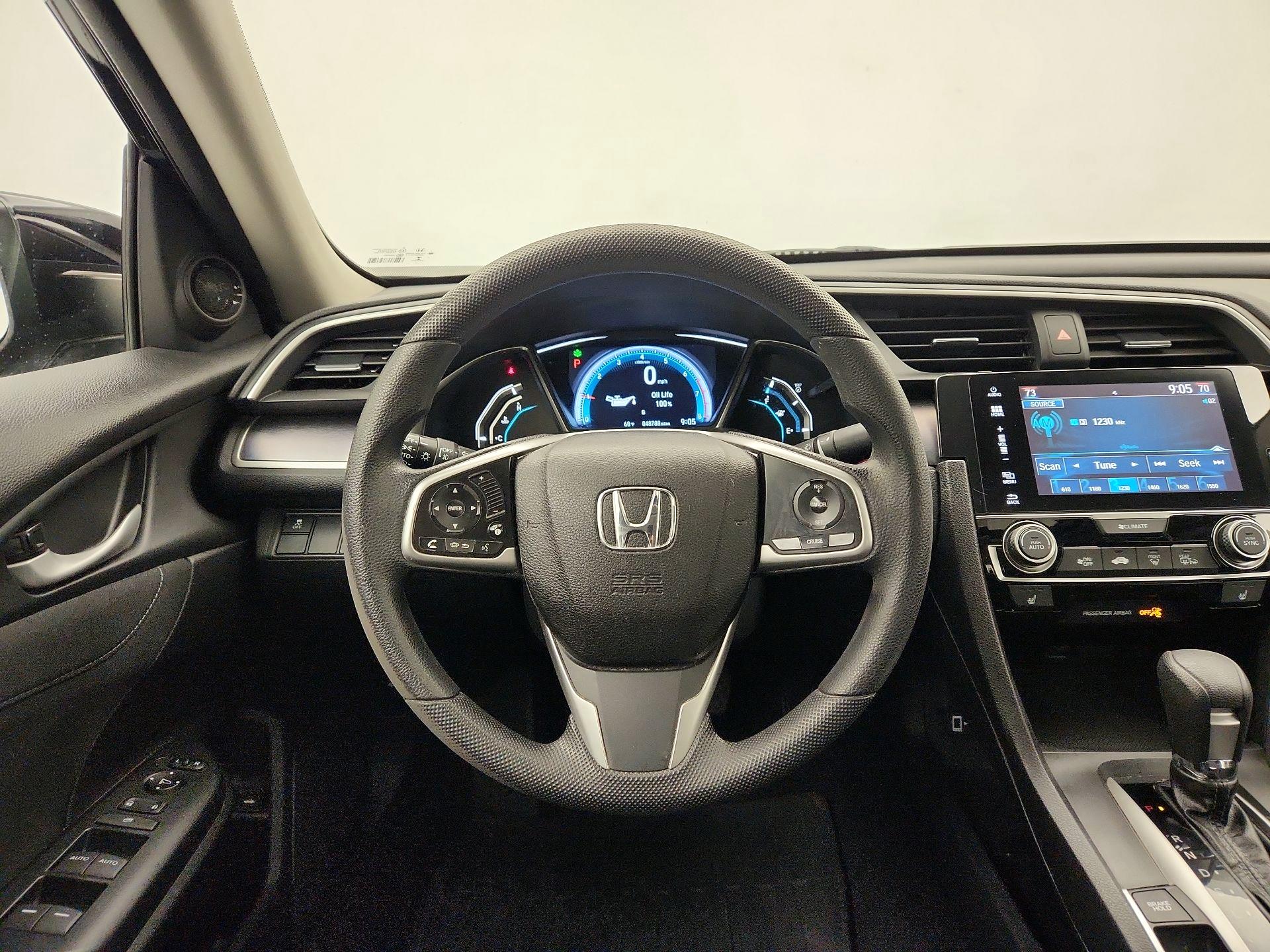Thumbnail: 2016 Honda Civic - 10