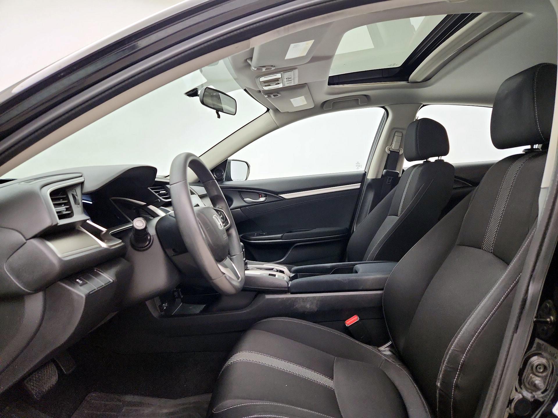 Thumbnail: 2016 Honda Civic - 11