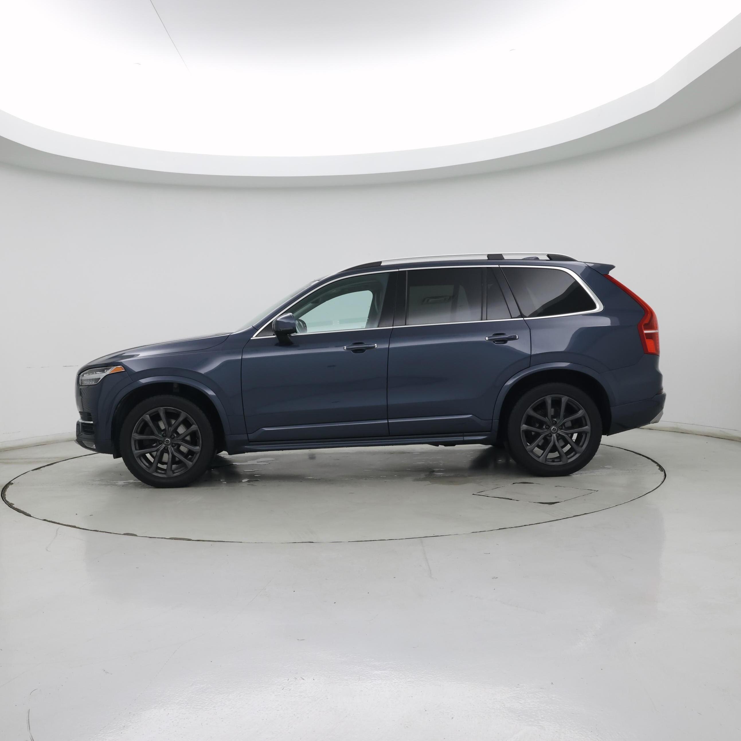 Thumbnail: 2019 Volvo XC90 - 3