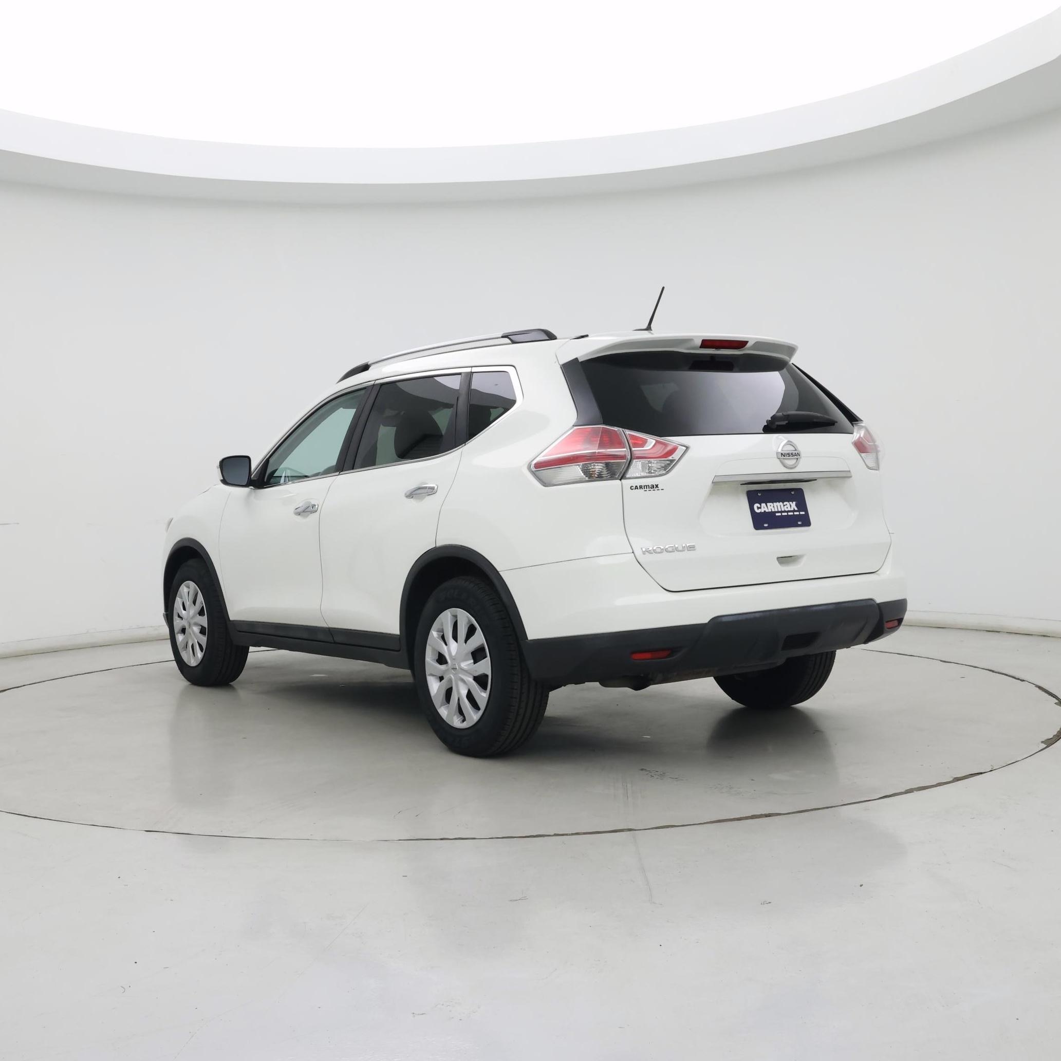 Thumbnail: 2016 Nissan Rogue - 2
