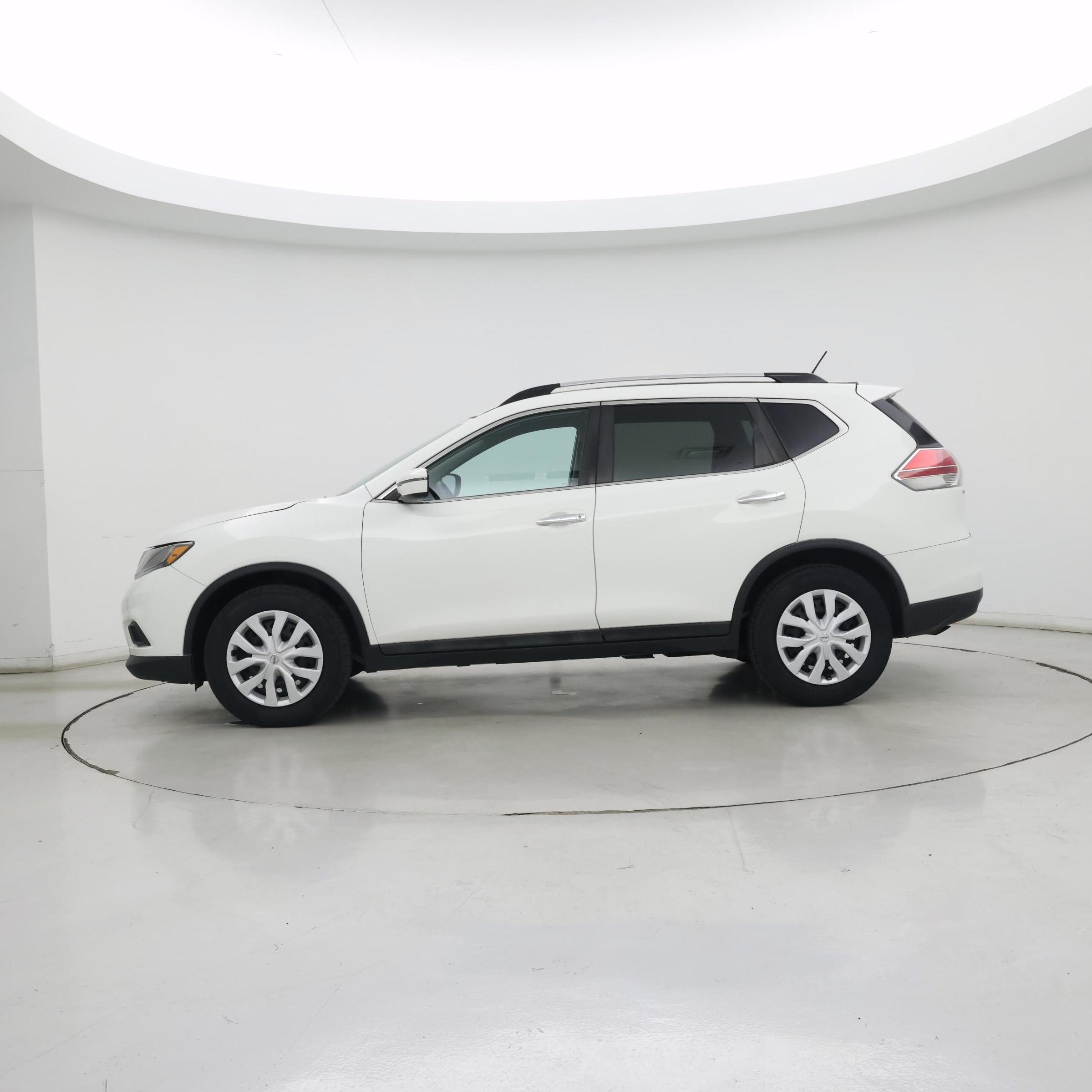 Thumbnail: 2016 Nissan Rogue - 3