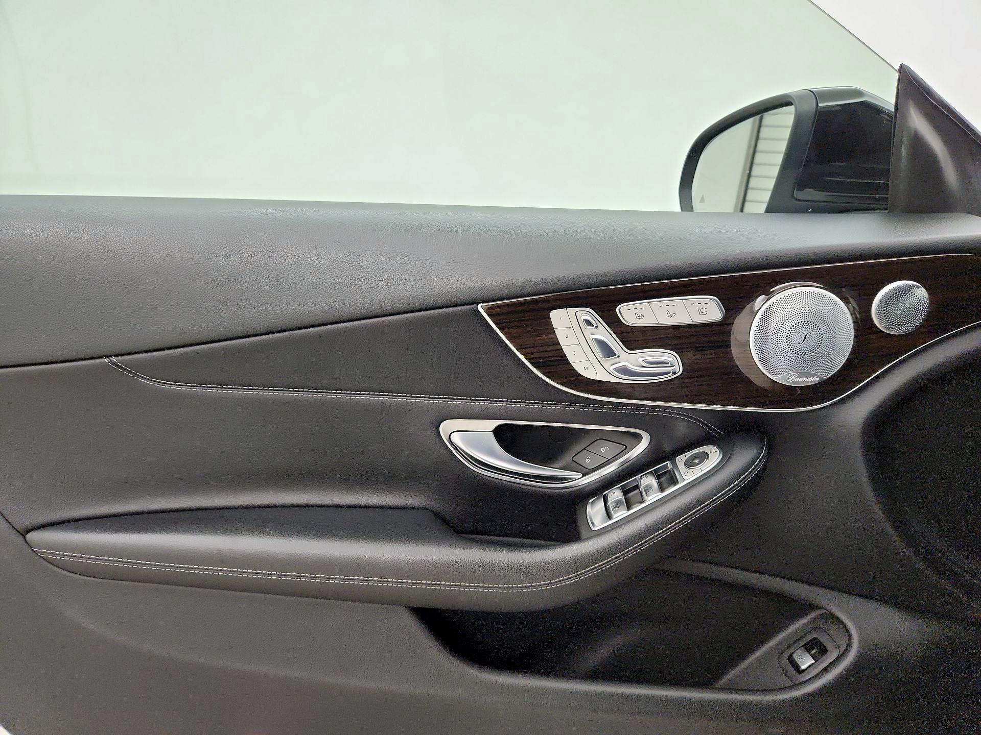 Thumbnail: 2018 Mercedes-Benz C-Class - 12