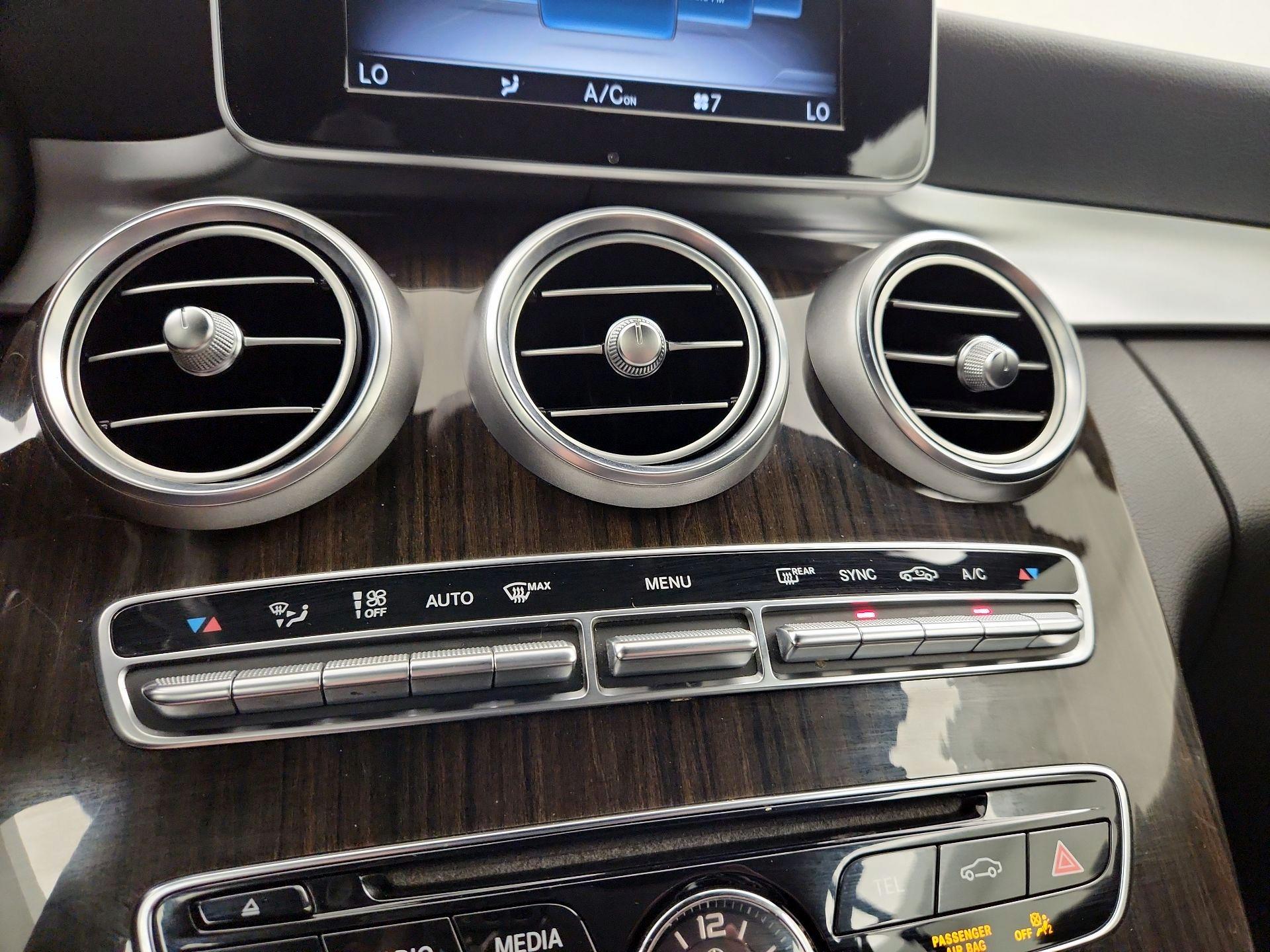 Thumbnail: 2018 Mercedes-Benz C-Class - 17