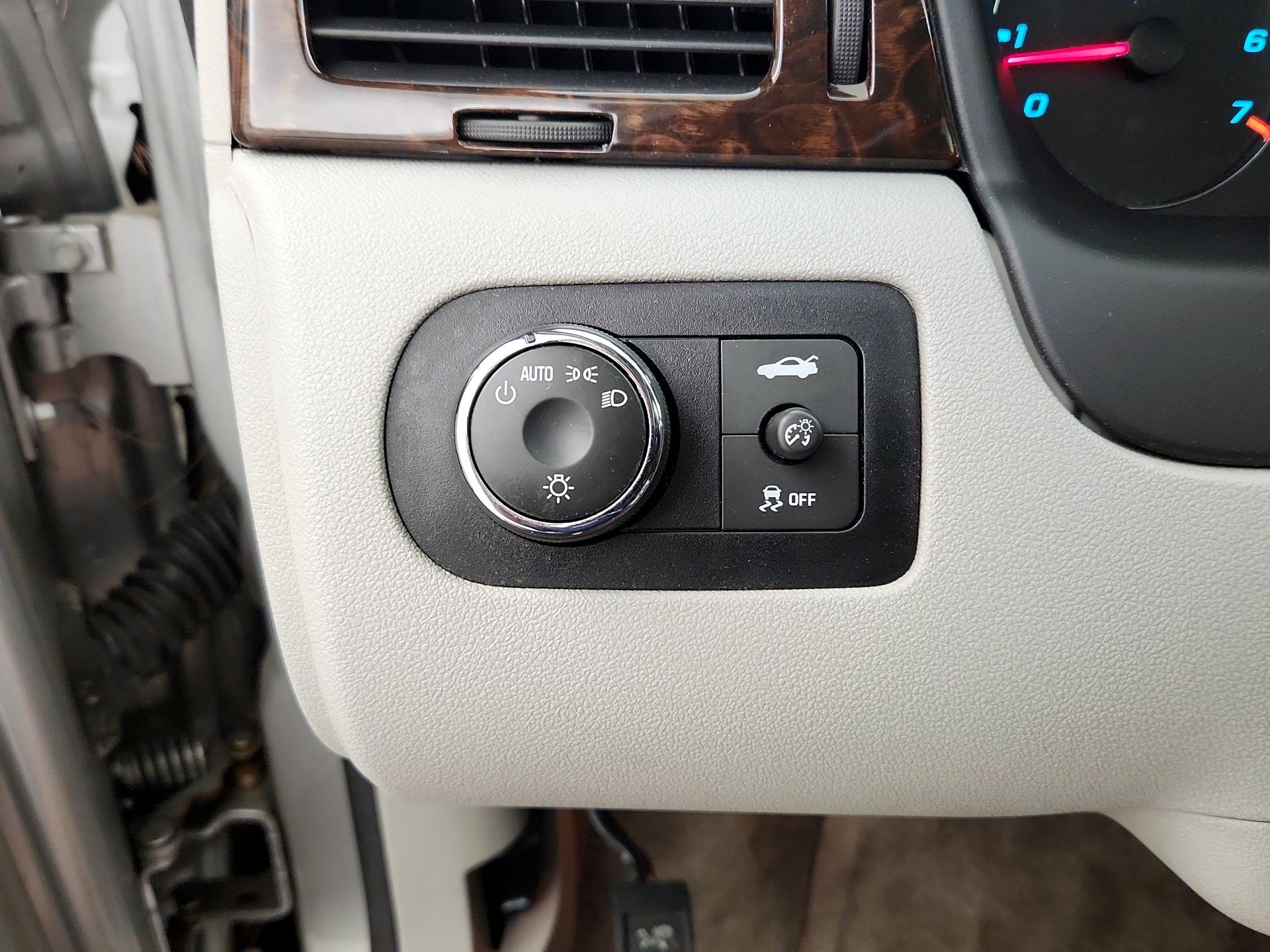 Thumbnail: 2015 Chevrolet Impala - 13