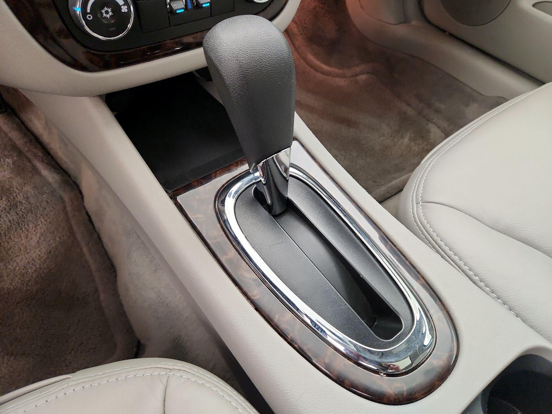 Thumbnail: 2015 Chevrolet Impala - 16
