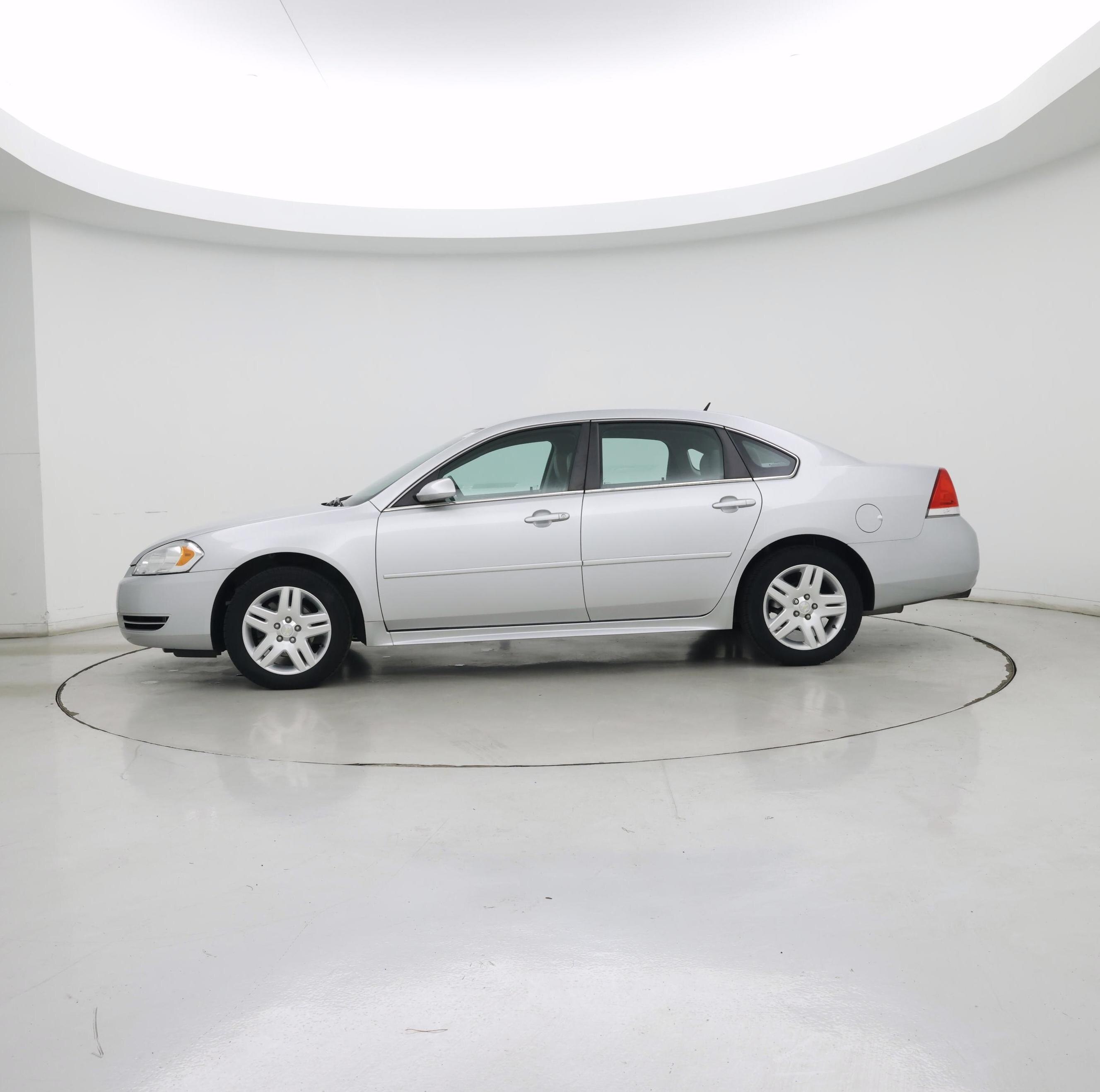 Thumbnail: 2015 Chevrolet Impala - 3