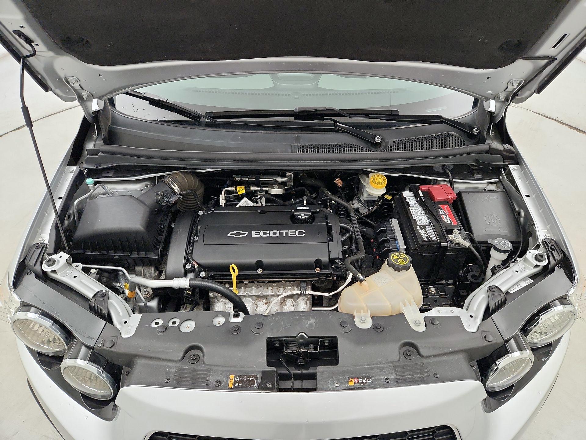 Thumbnail: 2015 Chevrolet Sonic - 20