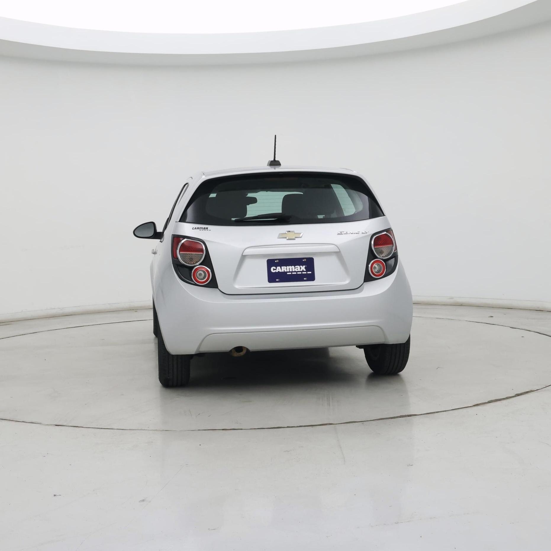 Thumbnail: 2015 Chevrolet Sonic - 6