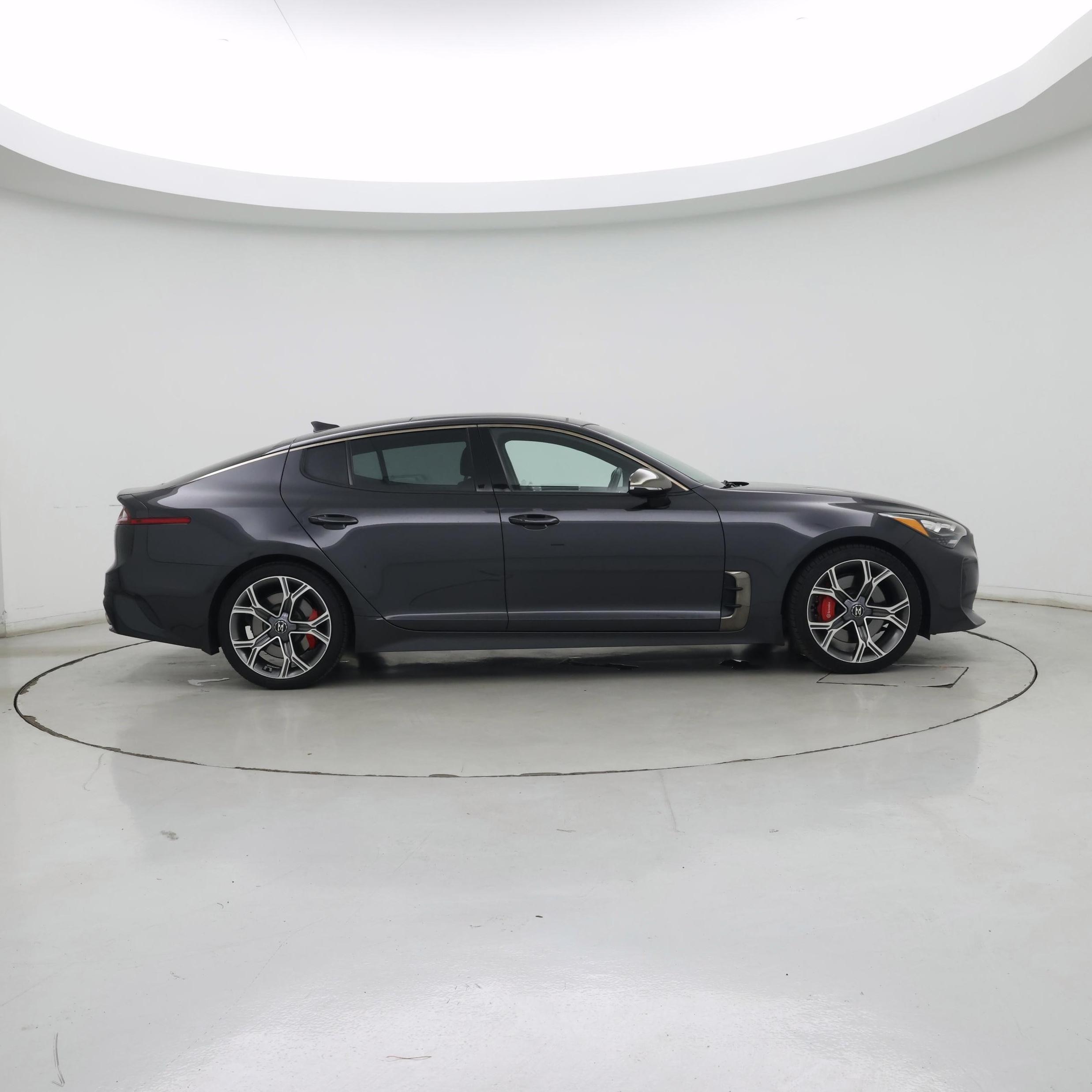 Thumbnail: 2020 Kia Stinger - 7