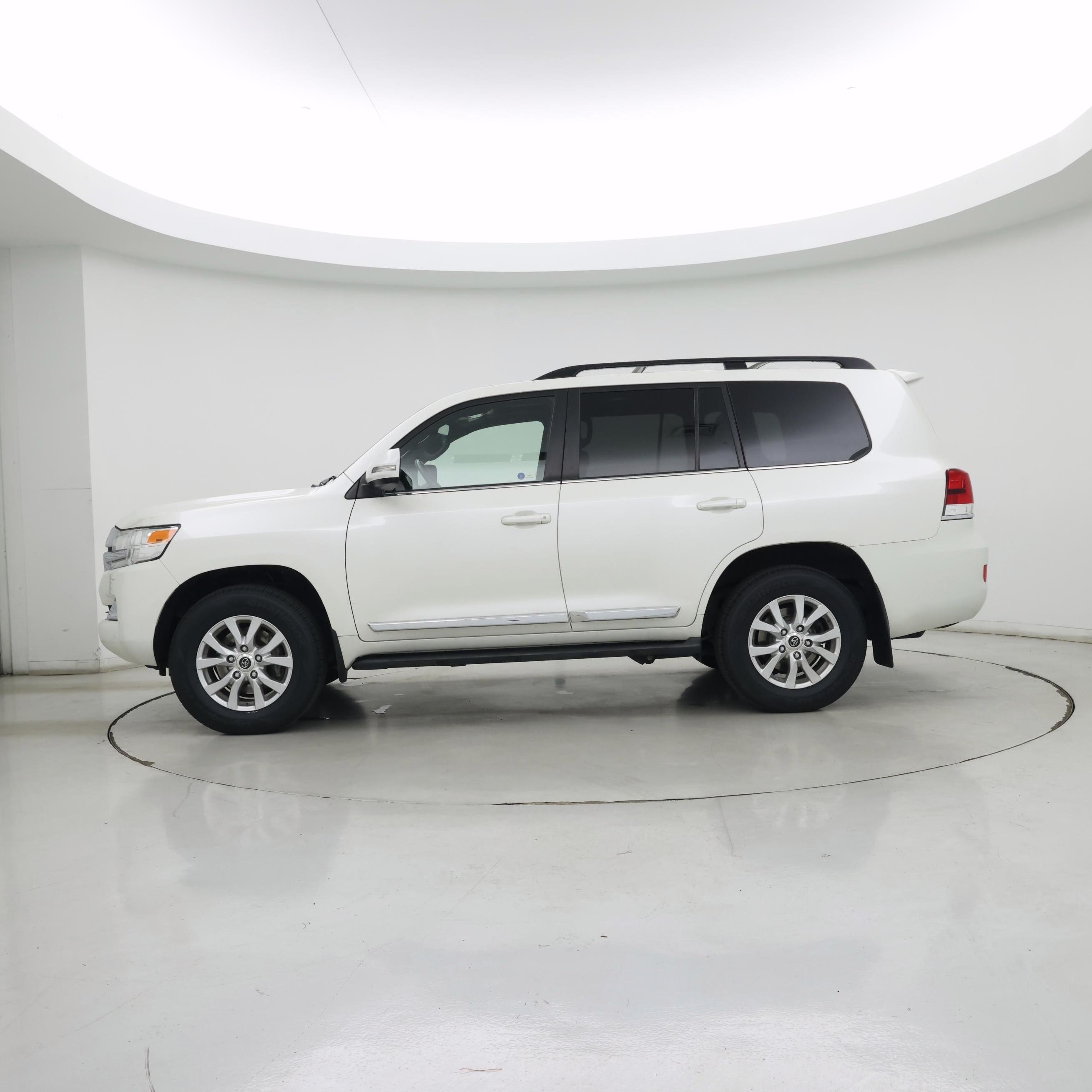 Thumbnail: 2021 Toyota Land Cruiser - 3