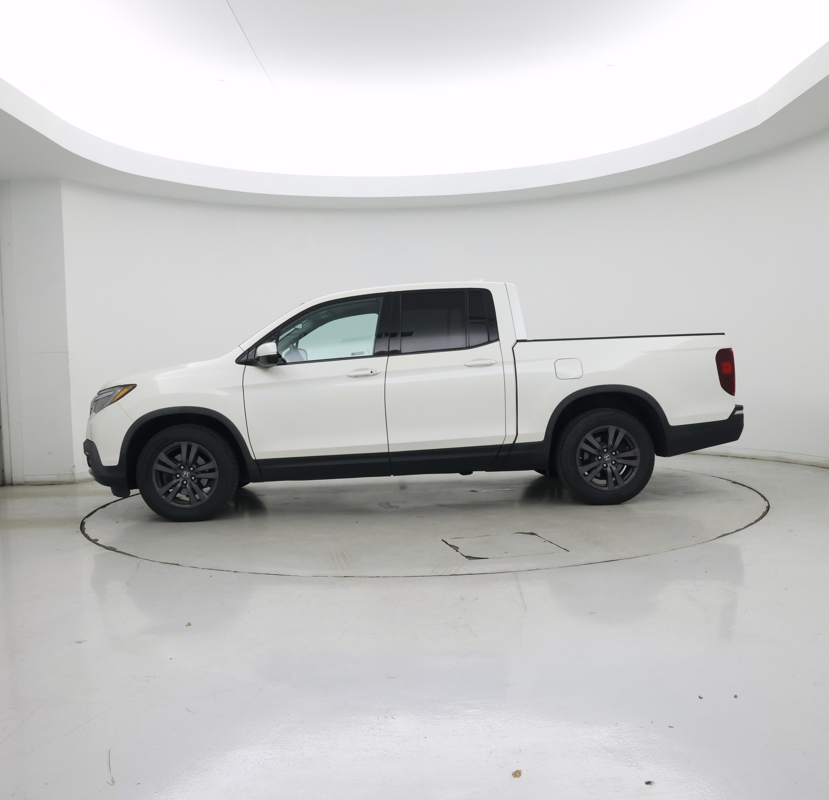 Thumbnail: 2018 Honda Ridgeline - 3