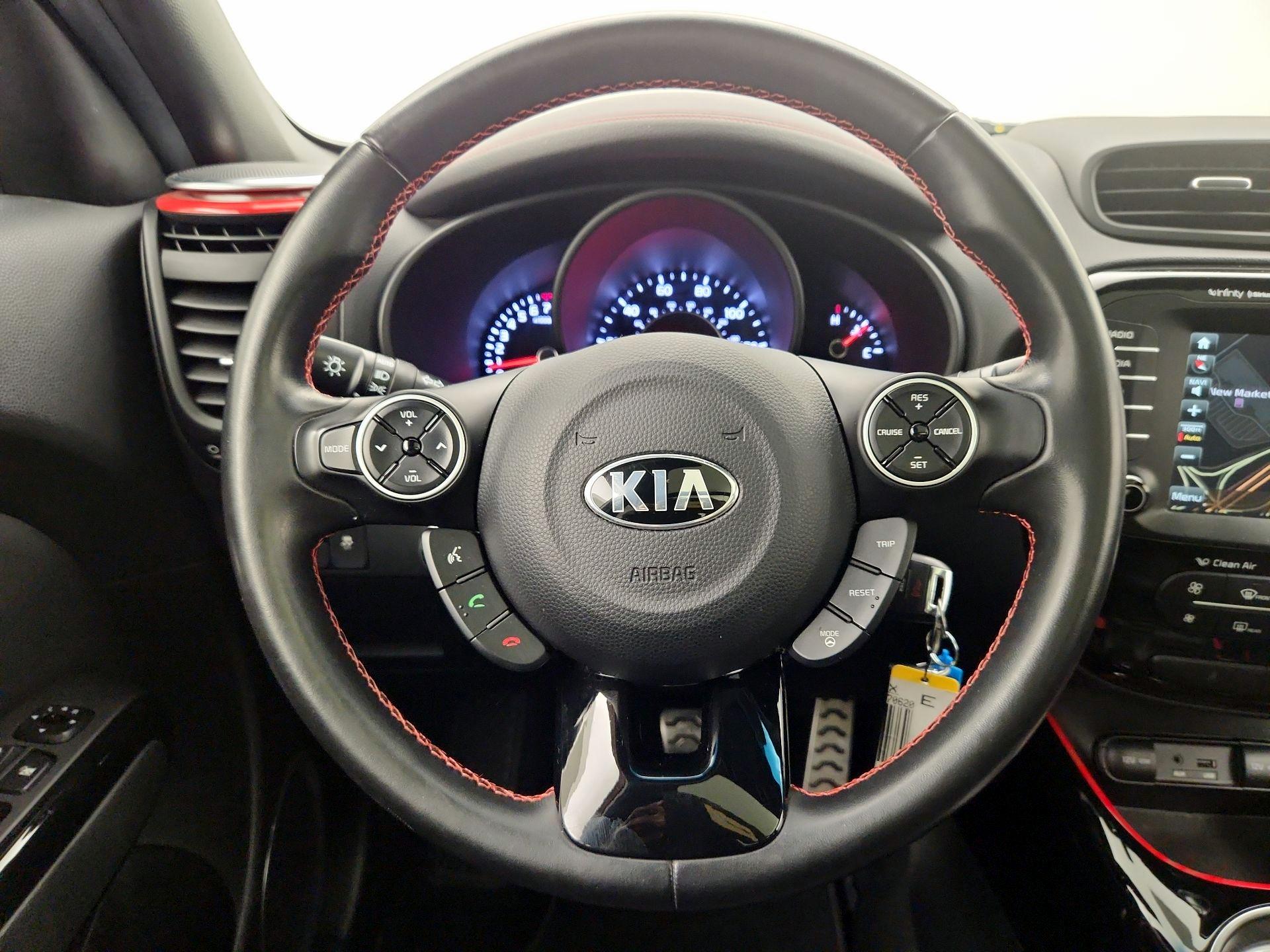 Thumbnail: 2014 Kia Soul - 10