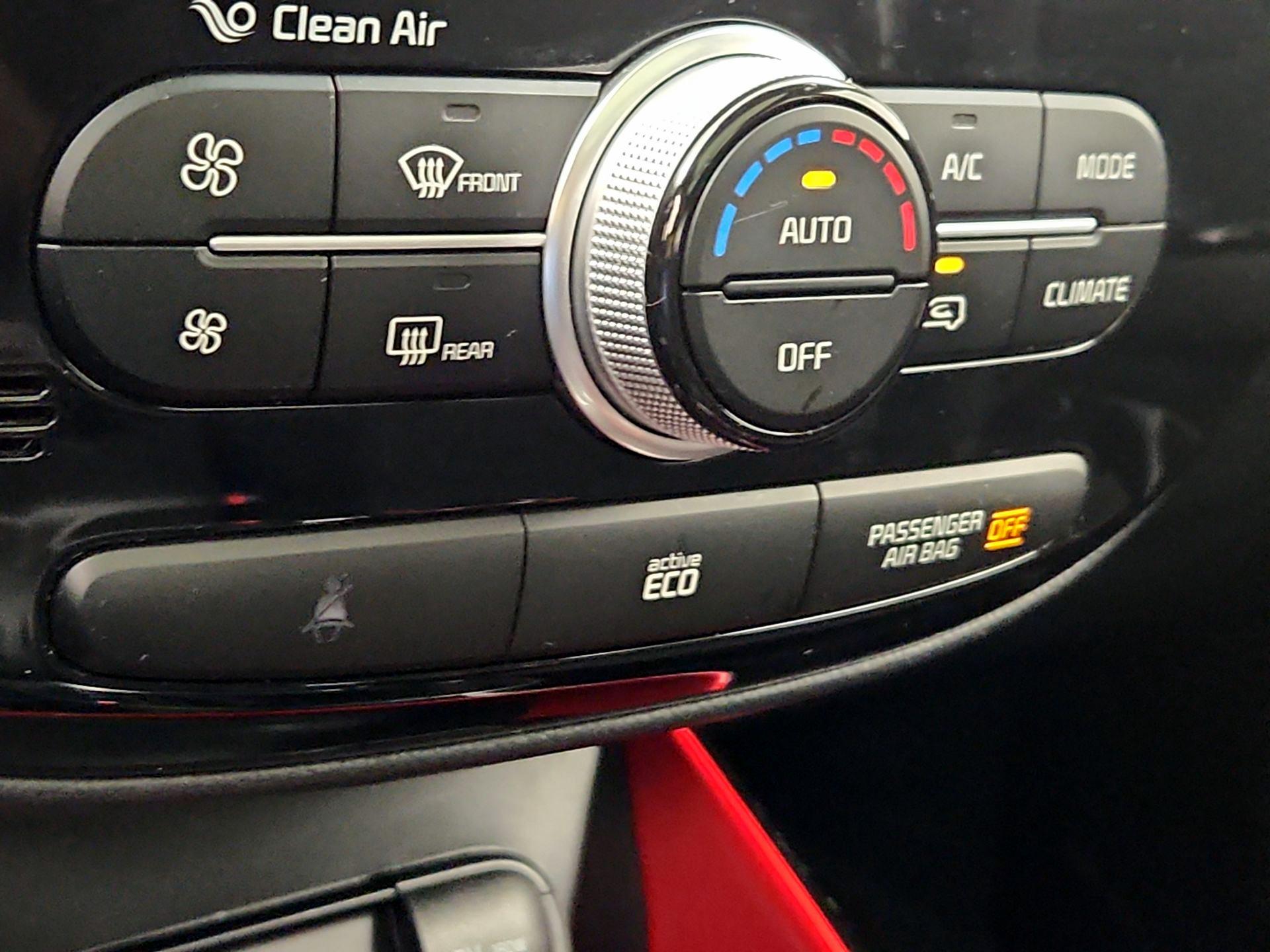 Thumbnail: 2014 Kia Soul - 17
