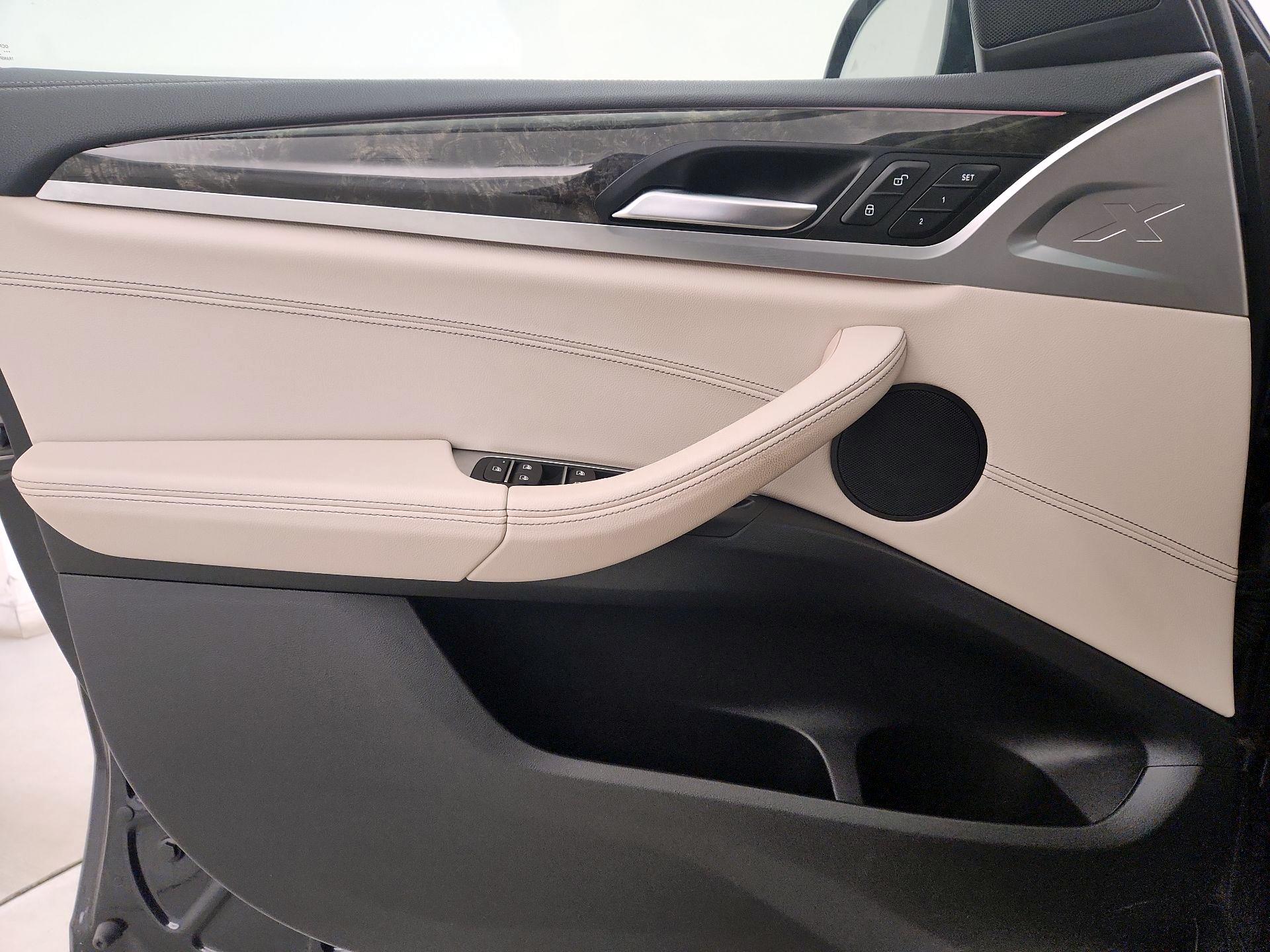 Thumbnail: 2019 BMW X3 - 12