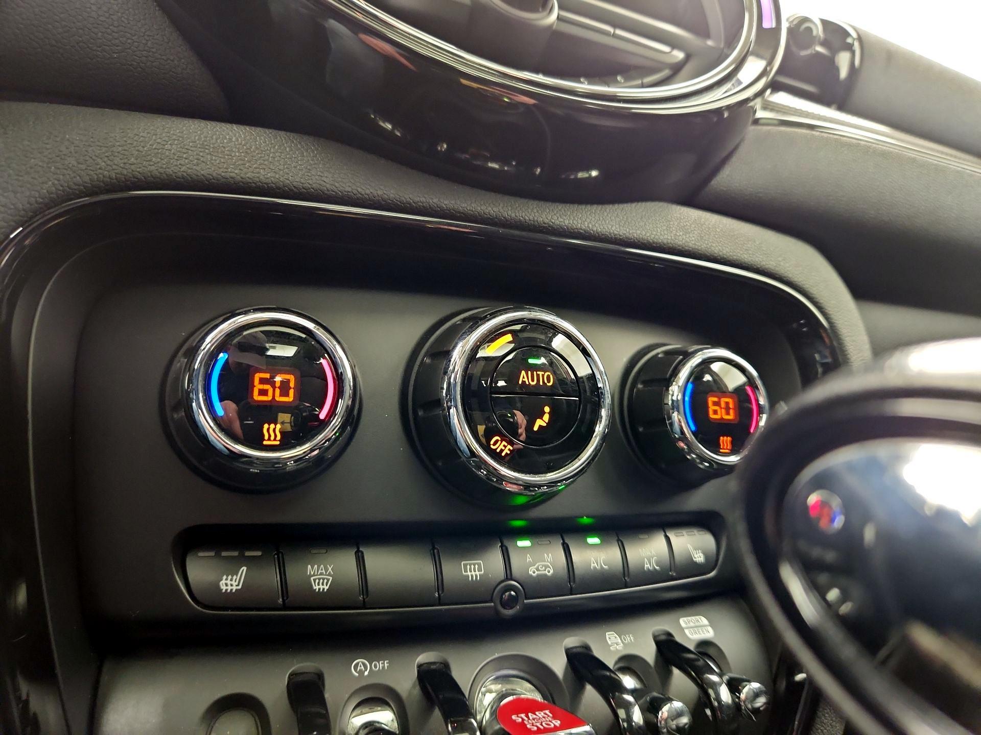 Thumbnail: 2019 MINI Cooper Clubman - 16