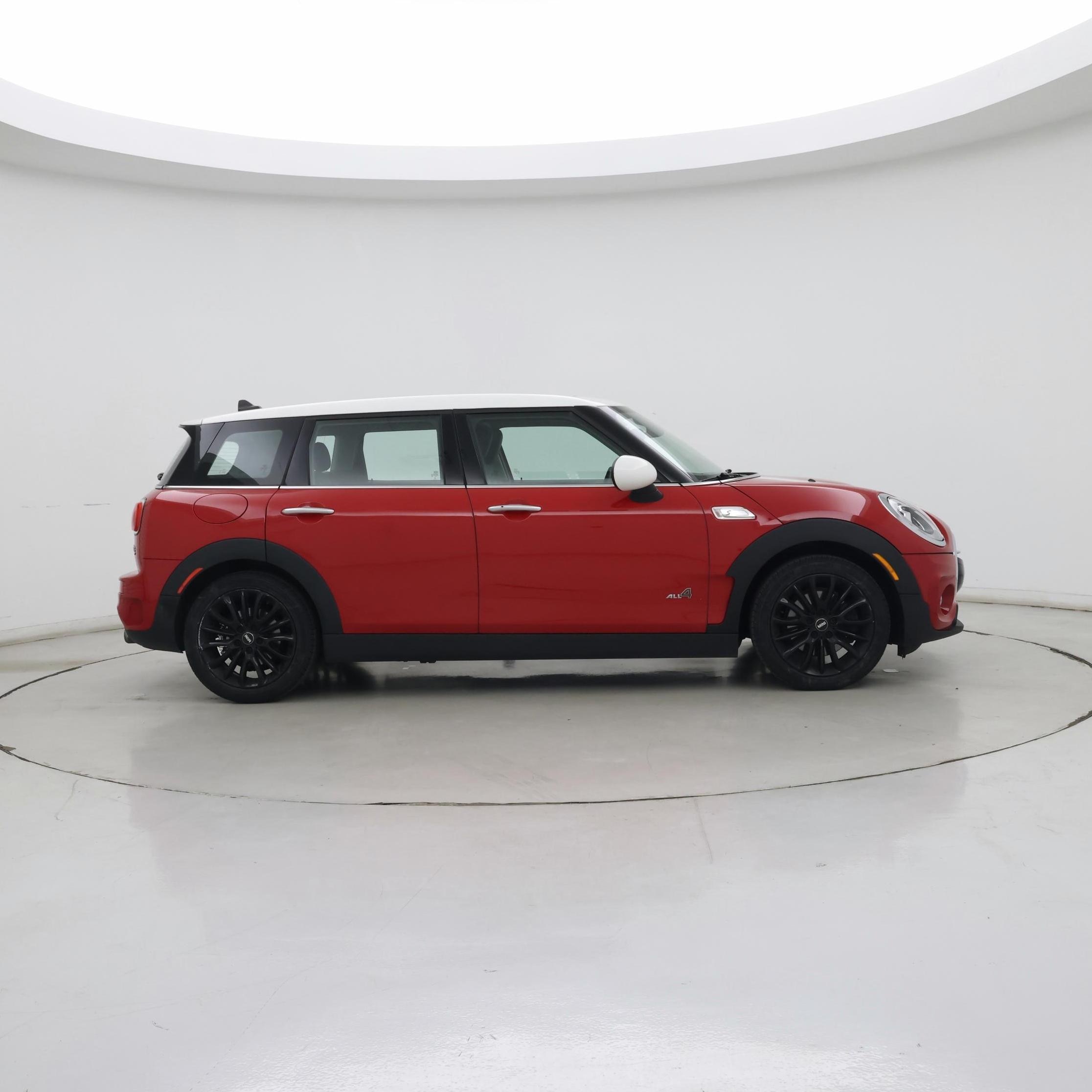 Thumbnail: 2019 MINI Cooper Clubman - 7