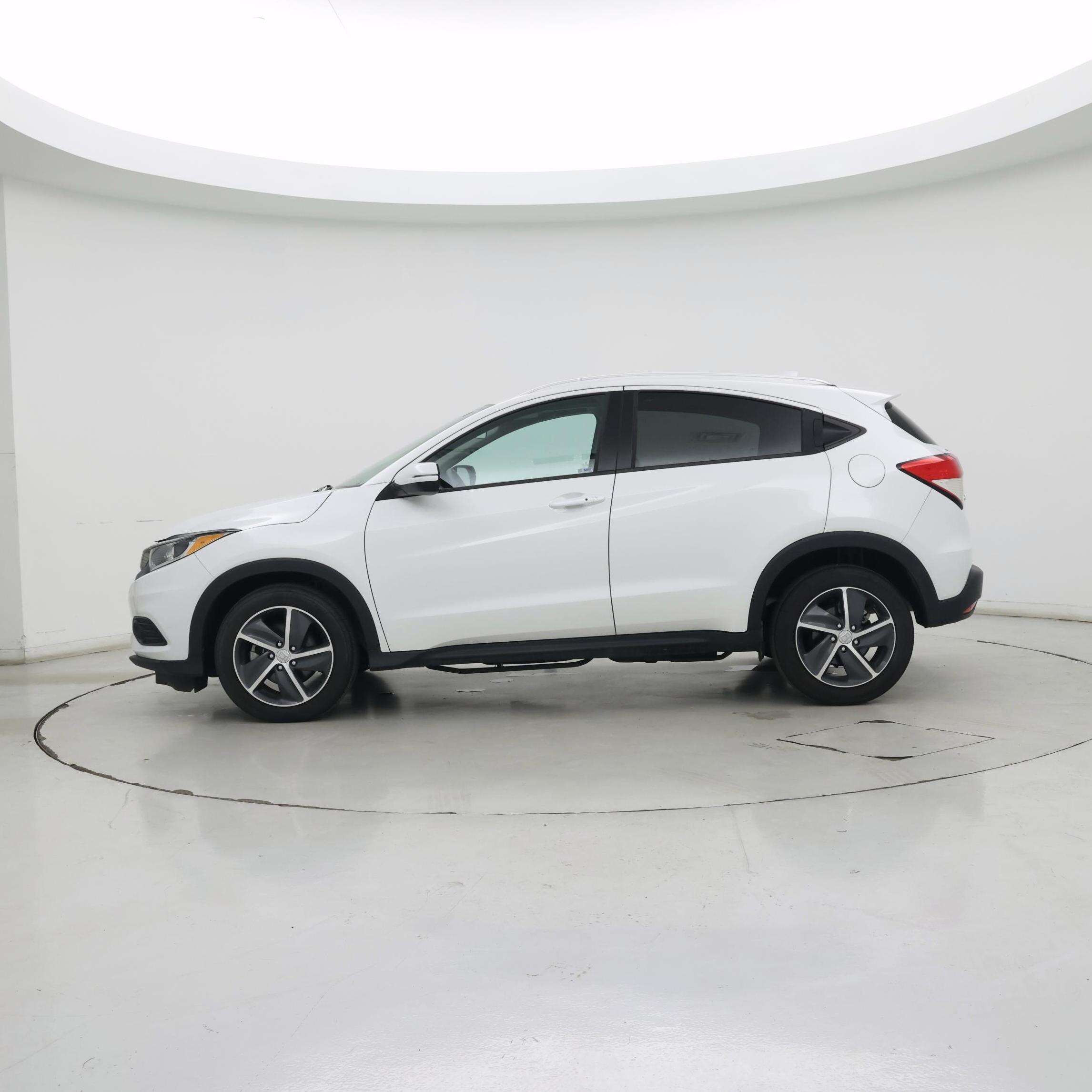 Thumbnail: 2021 Honda HR-V - 3