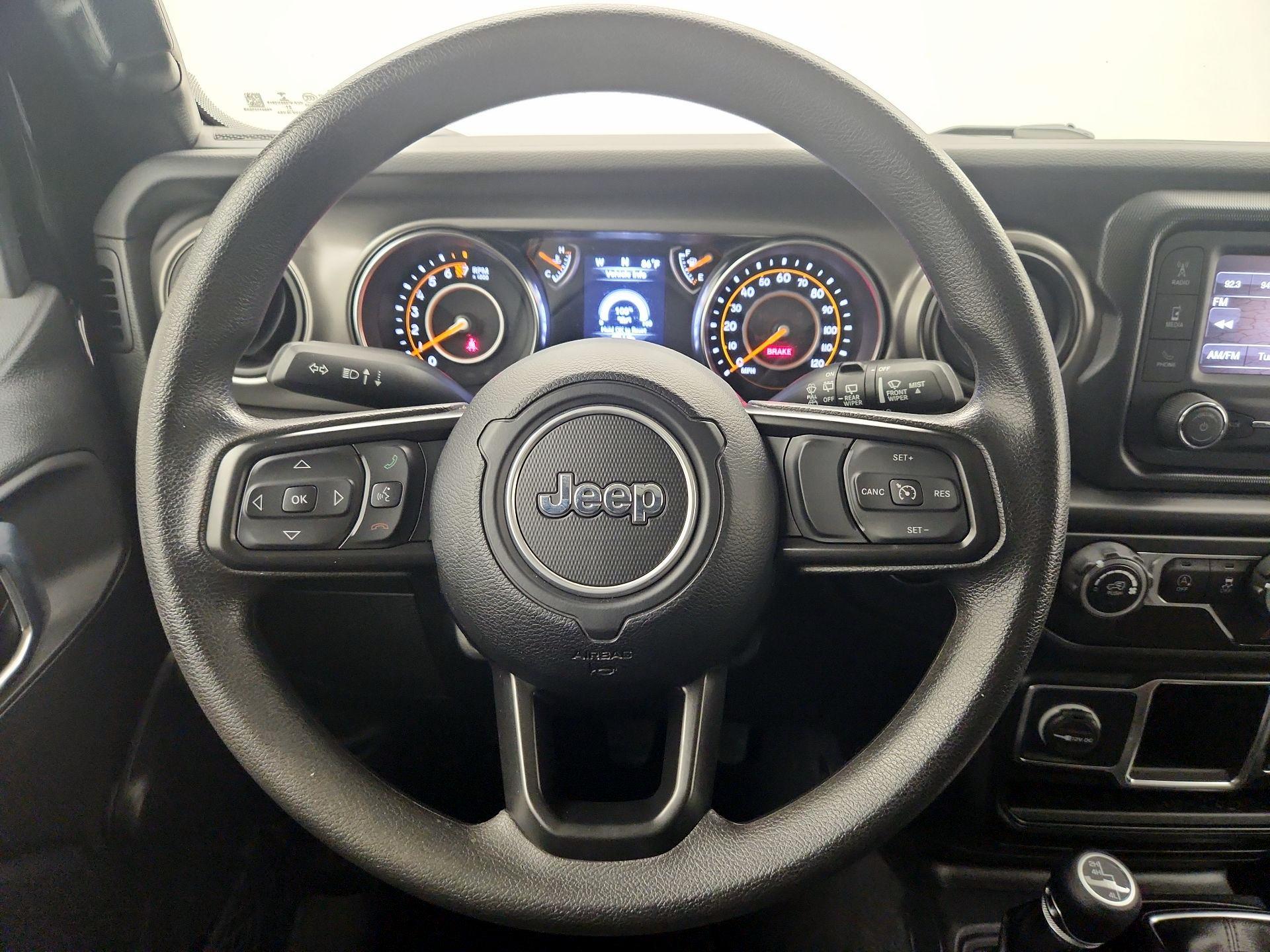 Thumbnail: 2021 Jeep Wrangler - 10
