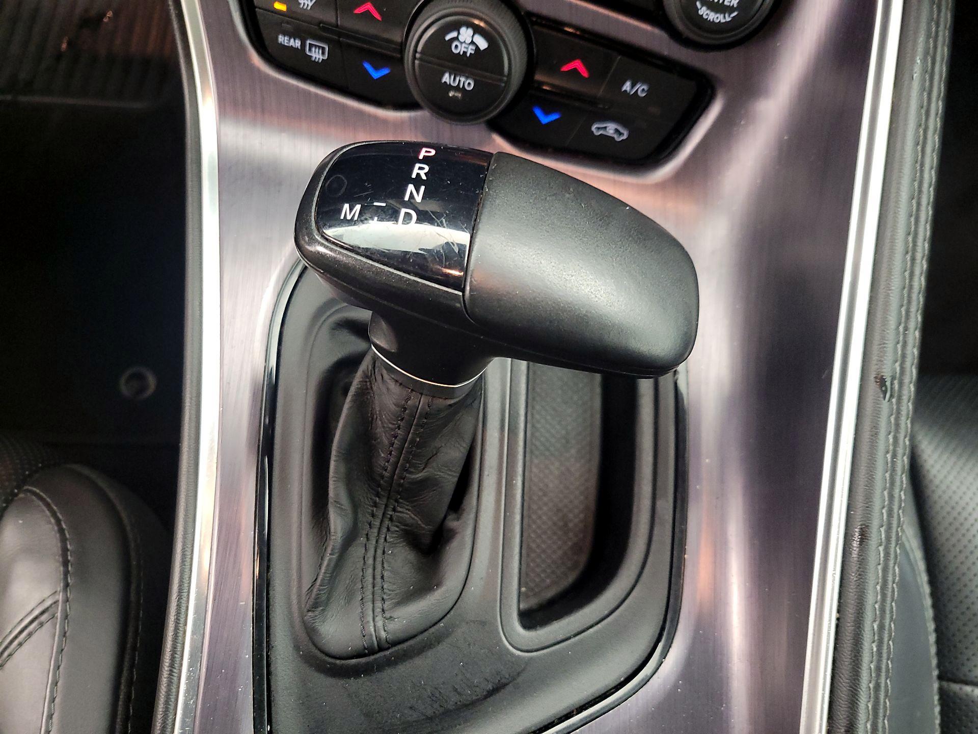 Thumbnail: 2018 Dodge Challenger - 17