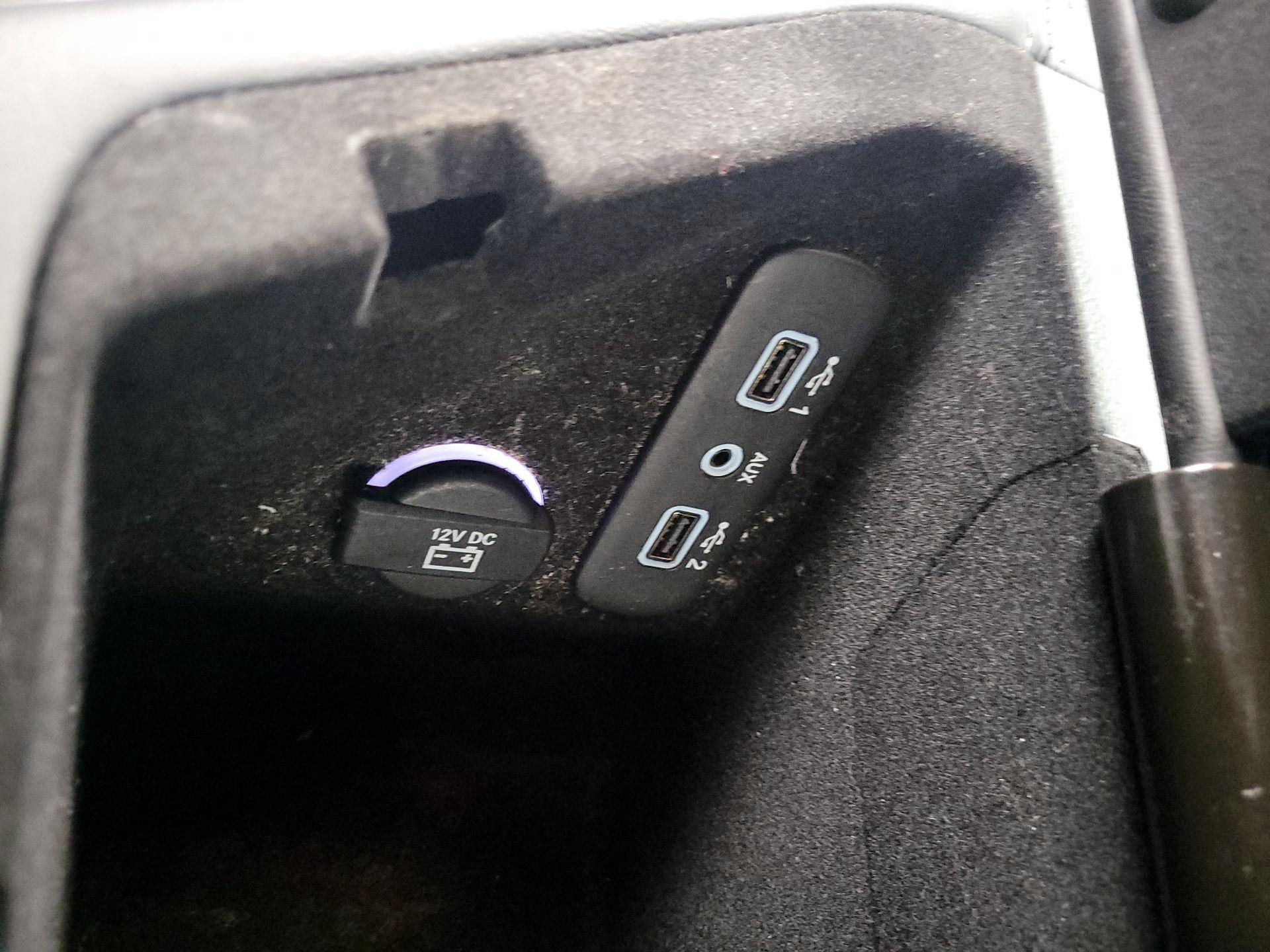 Thumbnail: 2018 Dodge Challenger - 18