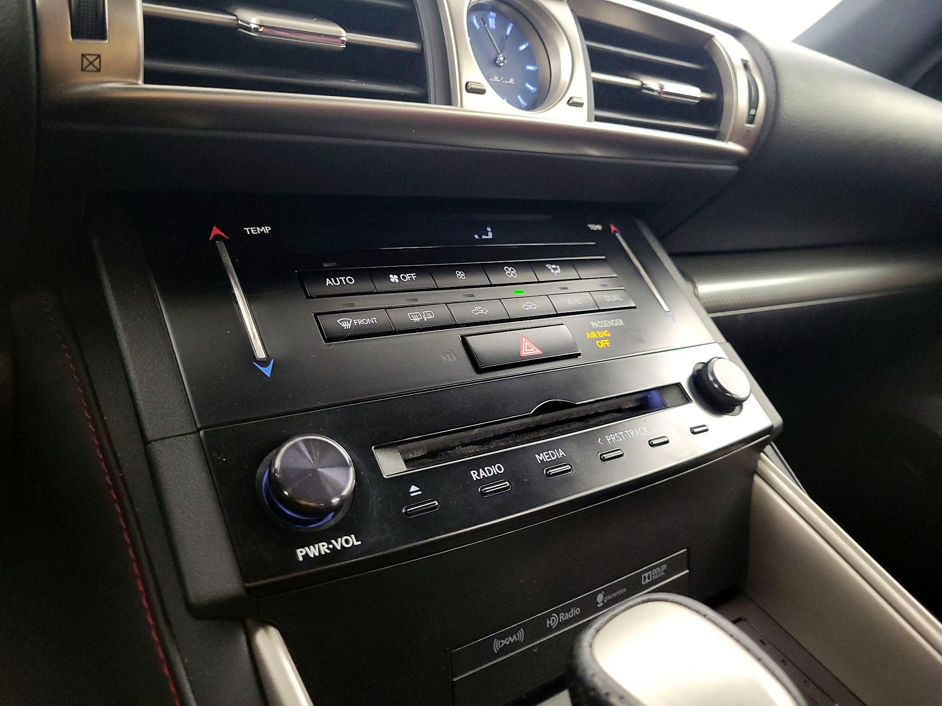 Thumbnail: 2014 Lexus IS - 17