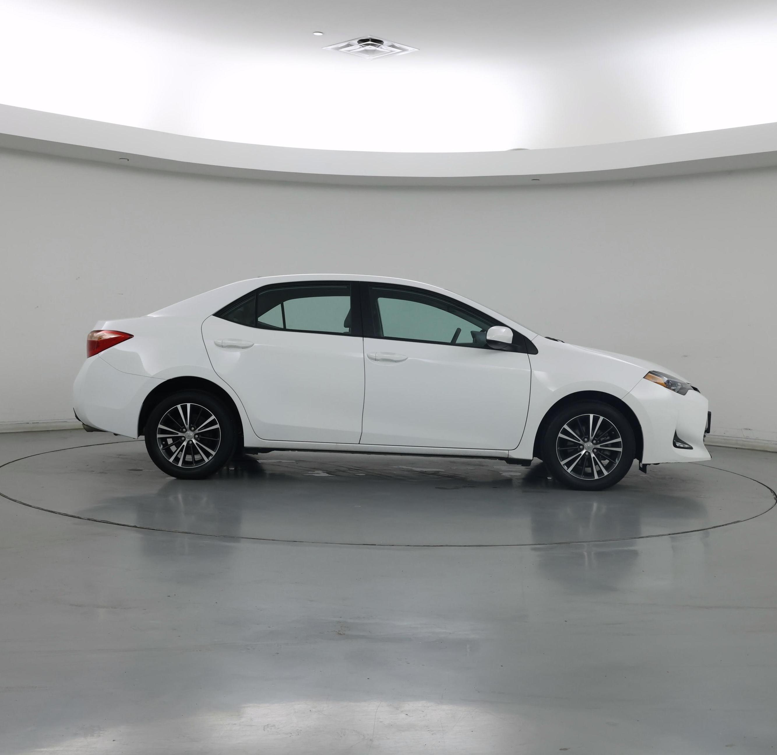 Thumbnail: 2018 Toyota Corolla - 7