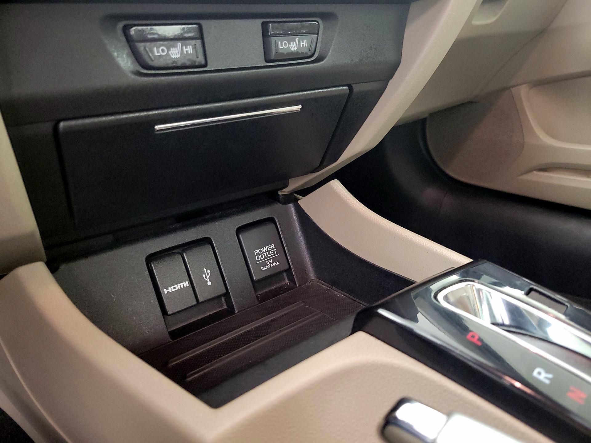 Thumbnail: 2015 Honda Civic - 18