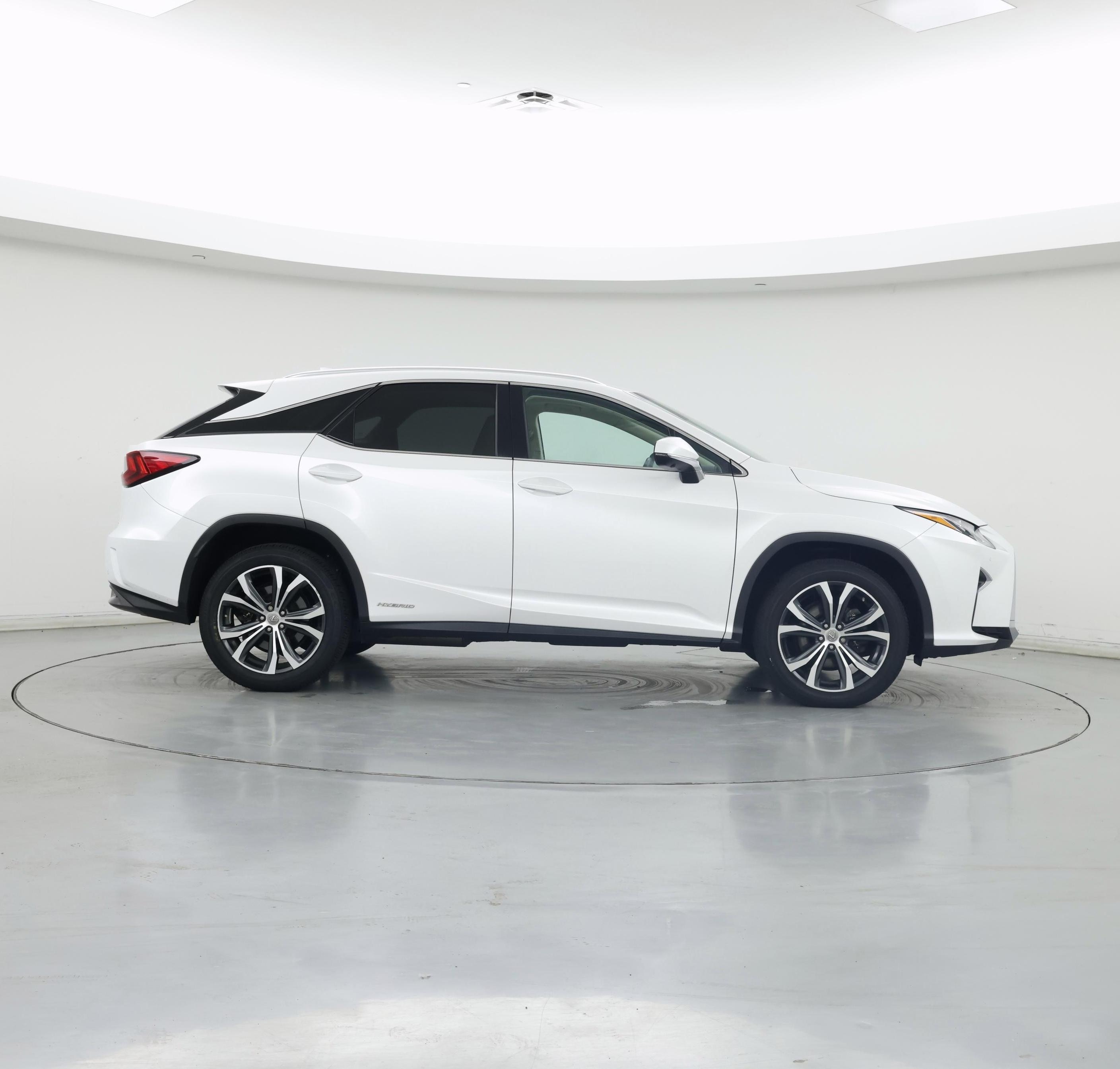 Thumbnail: 2017 Lexus RX - 7