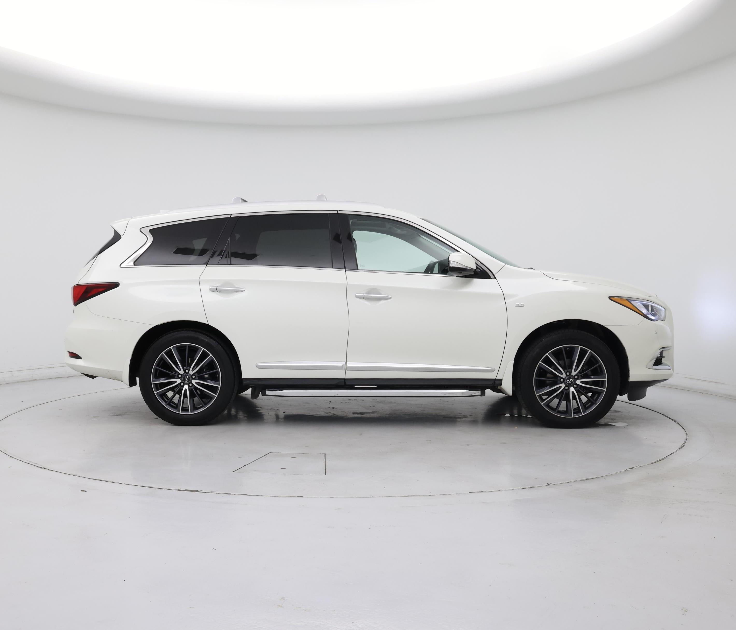 Thumbnail: 2018 INFINITI QX60 - 7