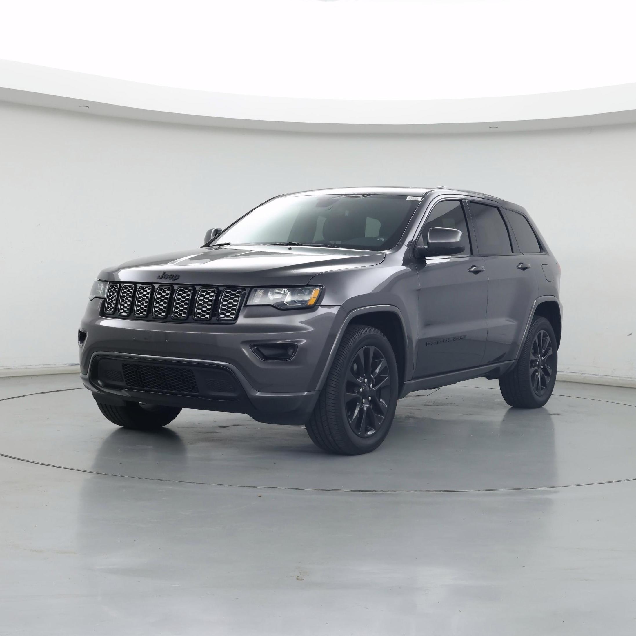 Thumbnail: 2018 Jeep Grand Cherokee - 4