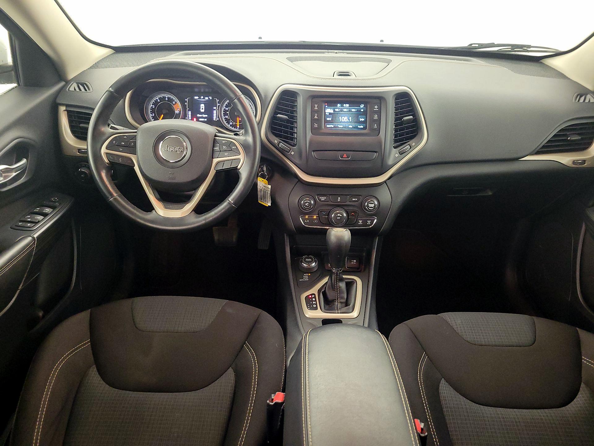 Thumbnail: 2016 Jeep Cherokee - 9