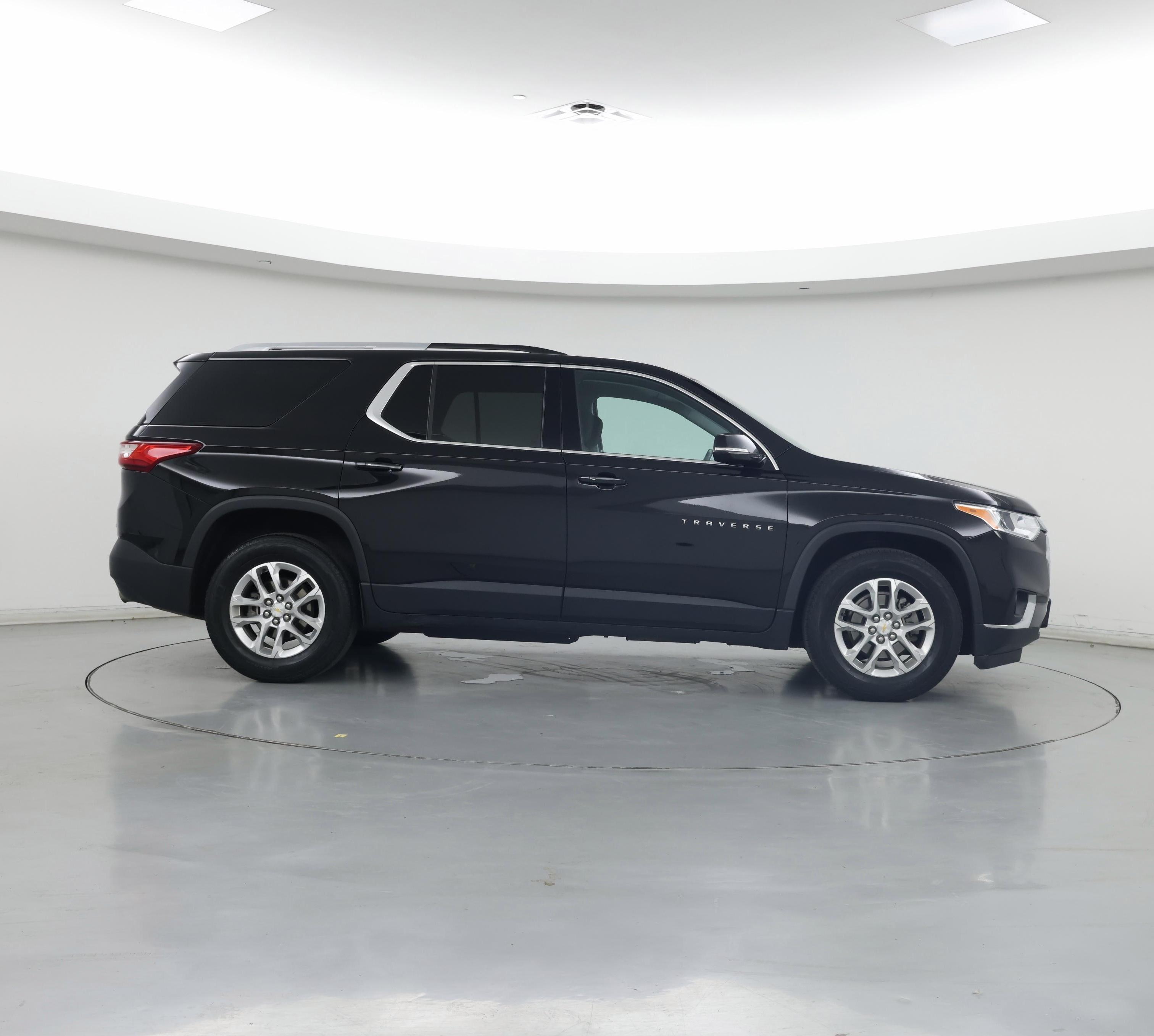Thumbnail: 2018 Chevrolet Traverse - 7